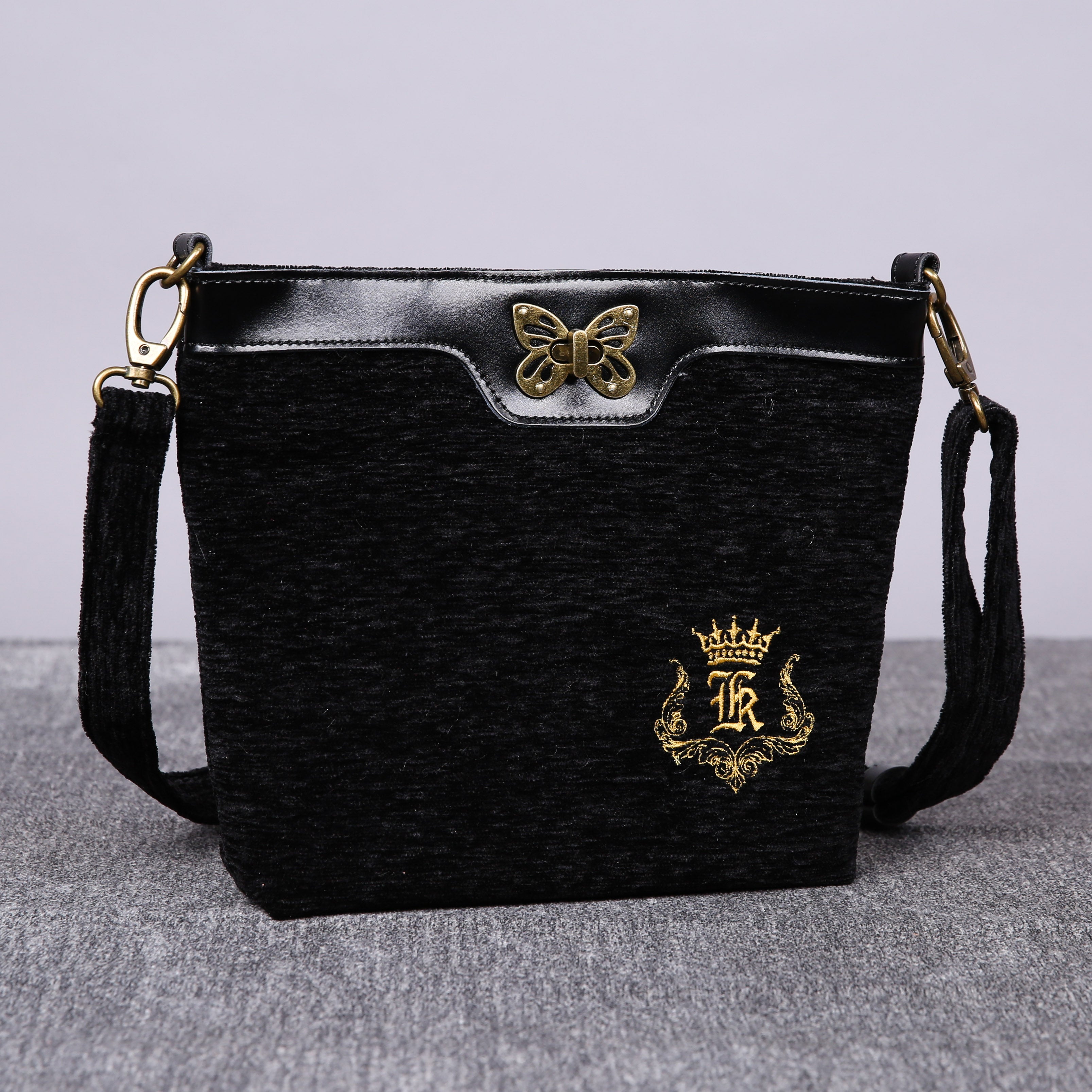 Luxury Monogrammed Black Cross Body carpet bag MCW Handmade