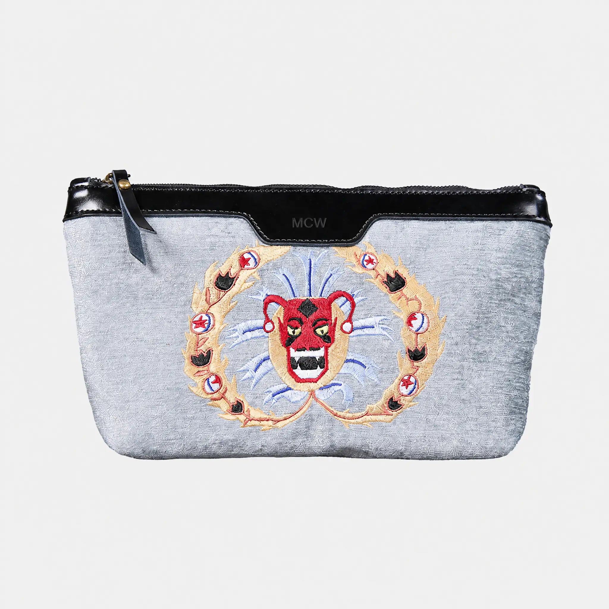 AHS the Devils Mouth Carpet Makeup Bag Carpetbag of America main