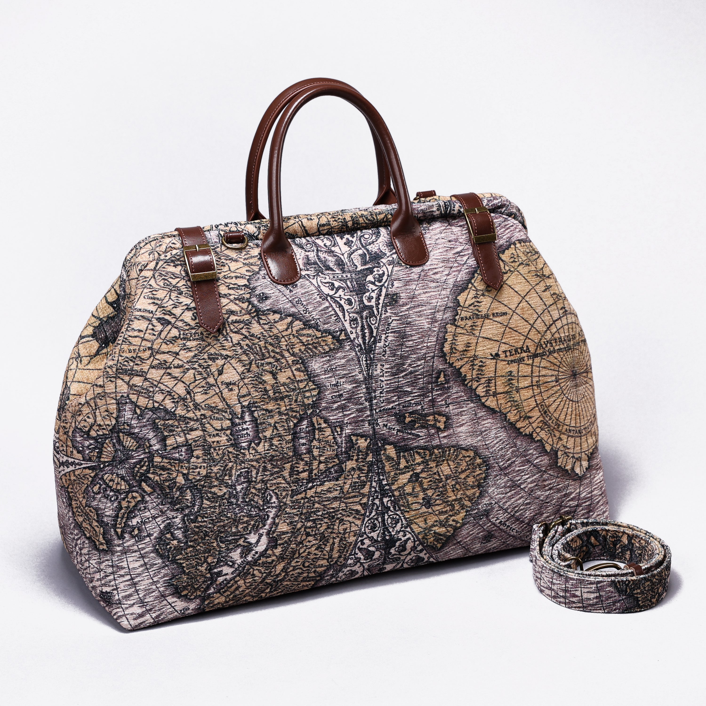 Ancient Map Large Carpetbag Carpetbag of America with shoulder strap