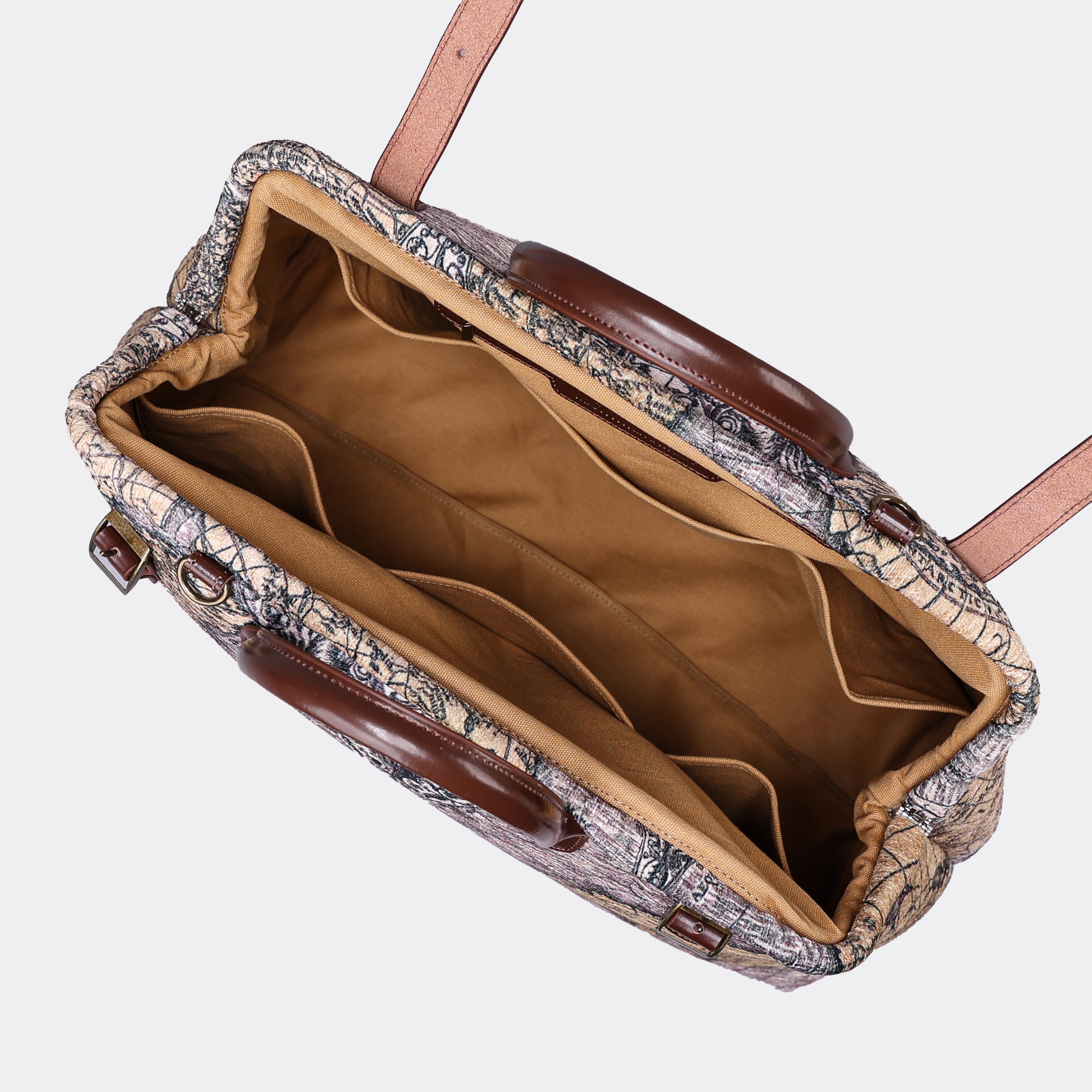 Ancient Map Large Carpetbag Carpetbag of America inside