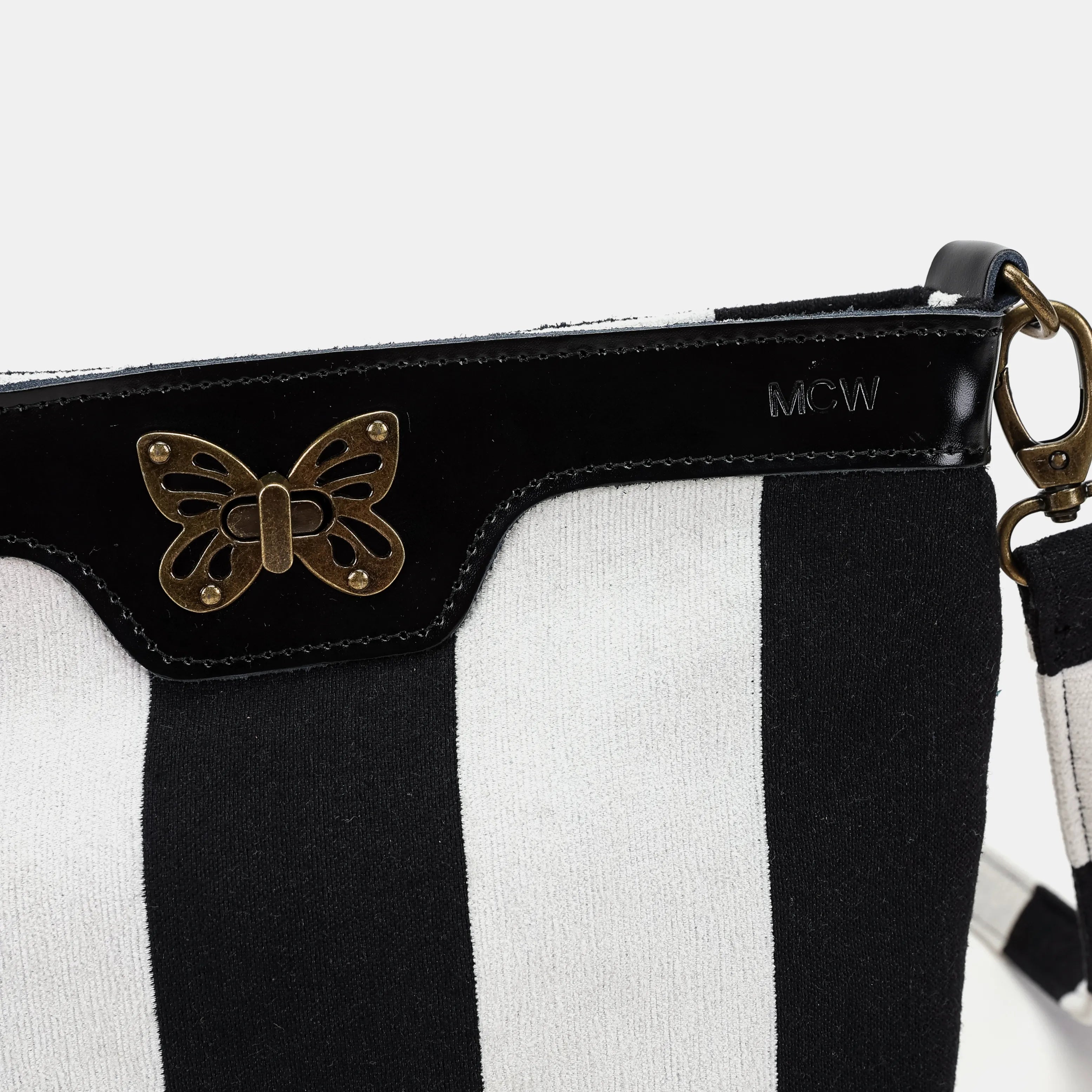 Black & White Beetlejuice Crossbody Carpet Bag of America detail