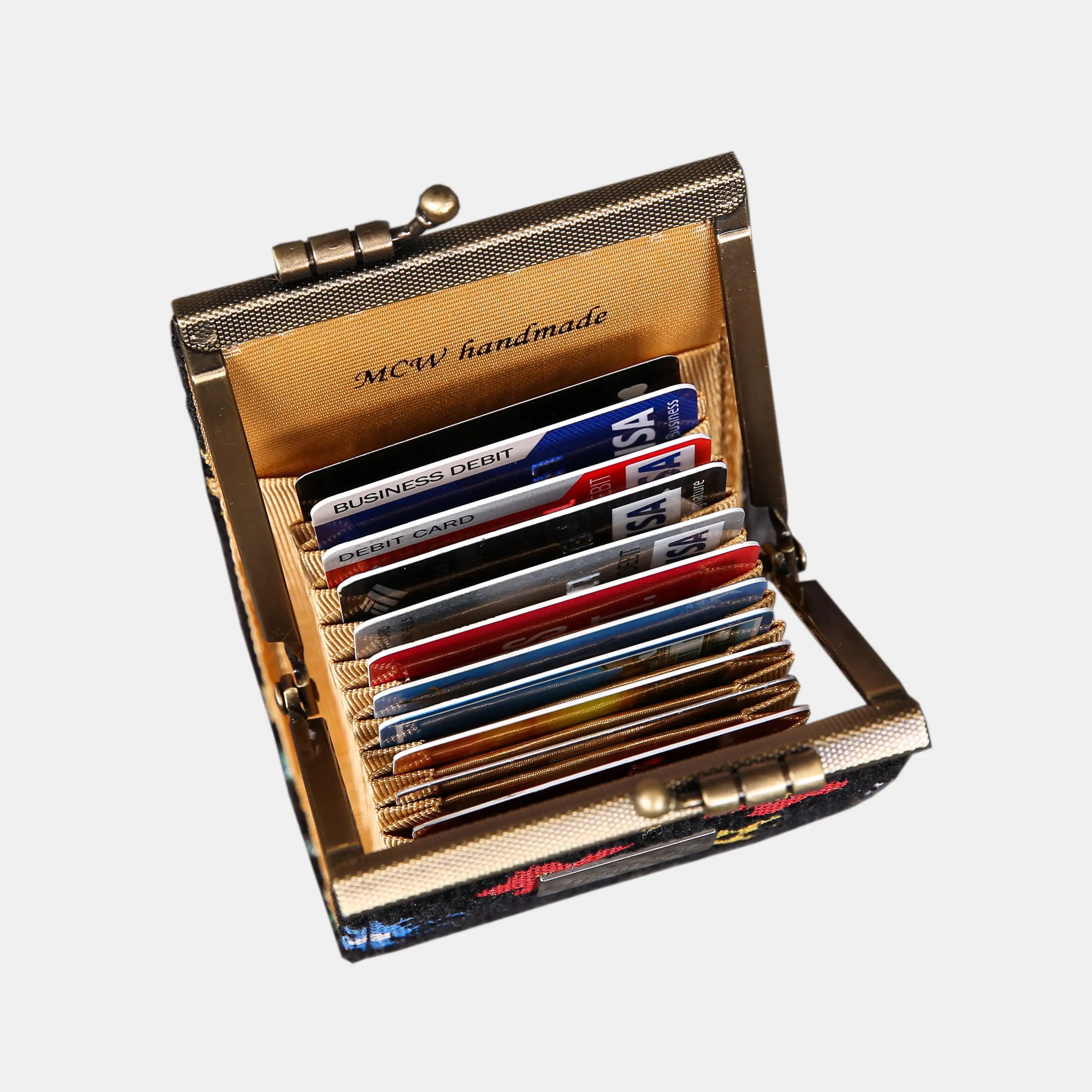 Botanical Garden Card Wallet of America filled with card-2