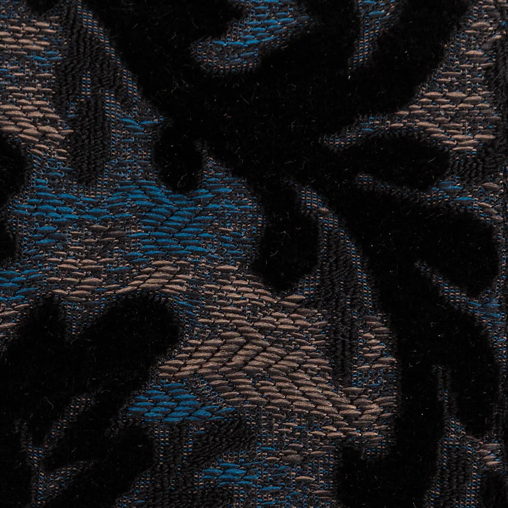 Burnout Velvet Black Passport Cover of America detail
