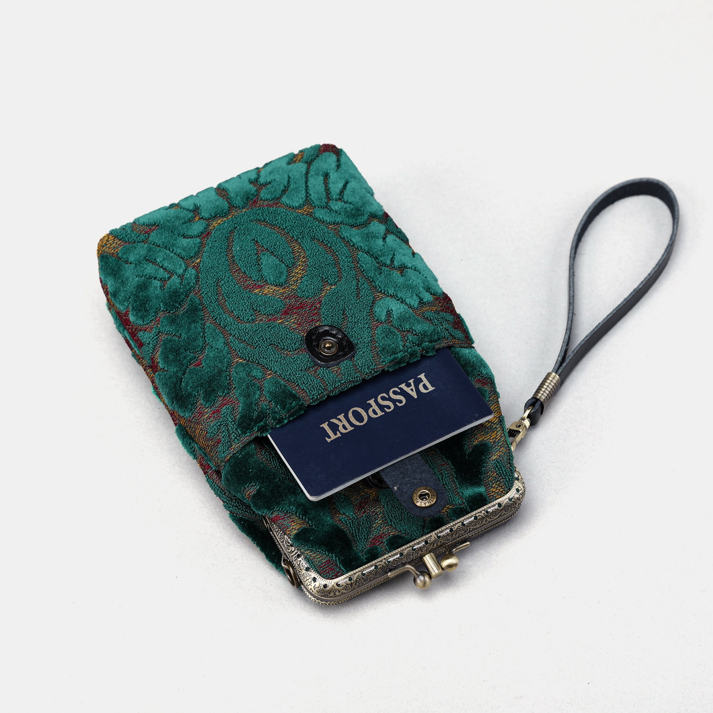 Burnout Velvet Jade Green Carpet Phone Case Carpetbag of America pocket