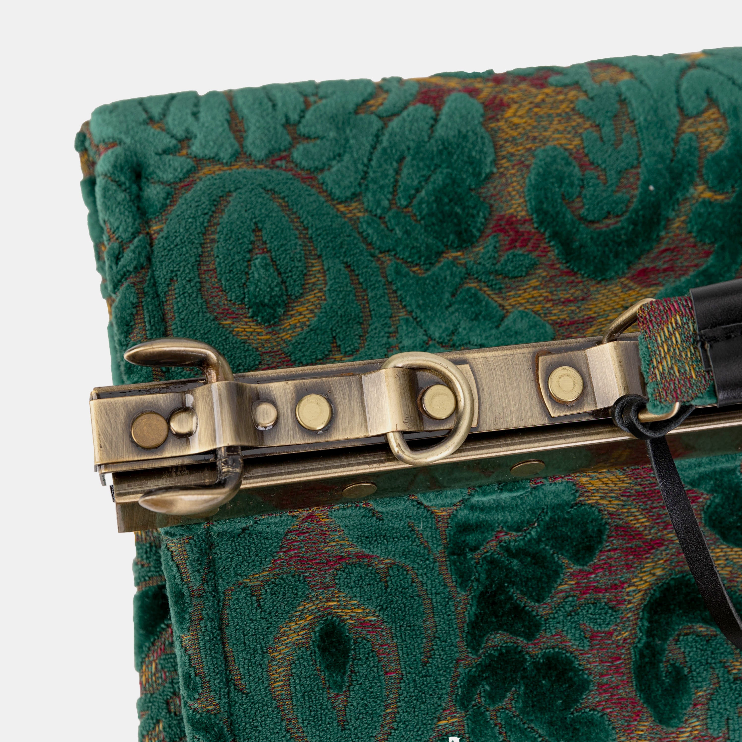 Burnout Velvet Jade Green Genevieve Carpet Gladstone Bag of America frame