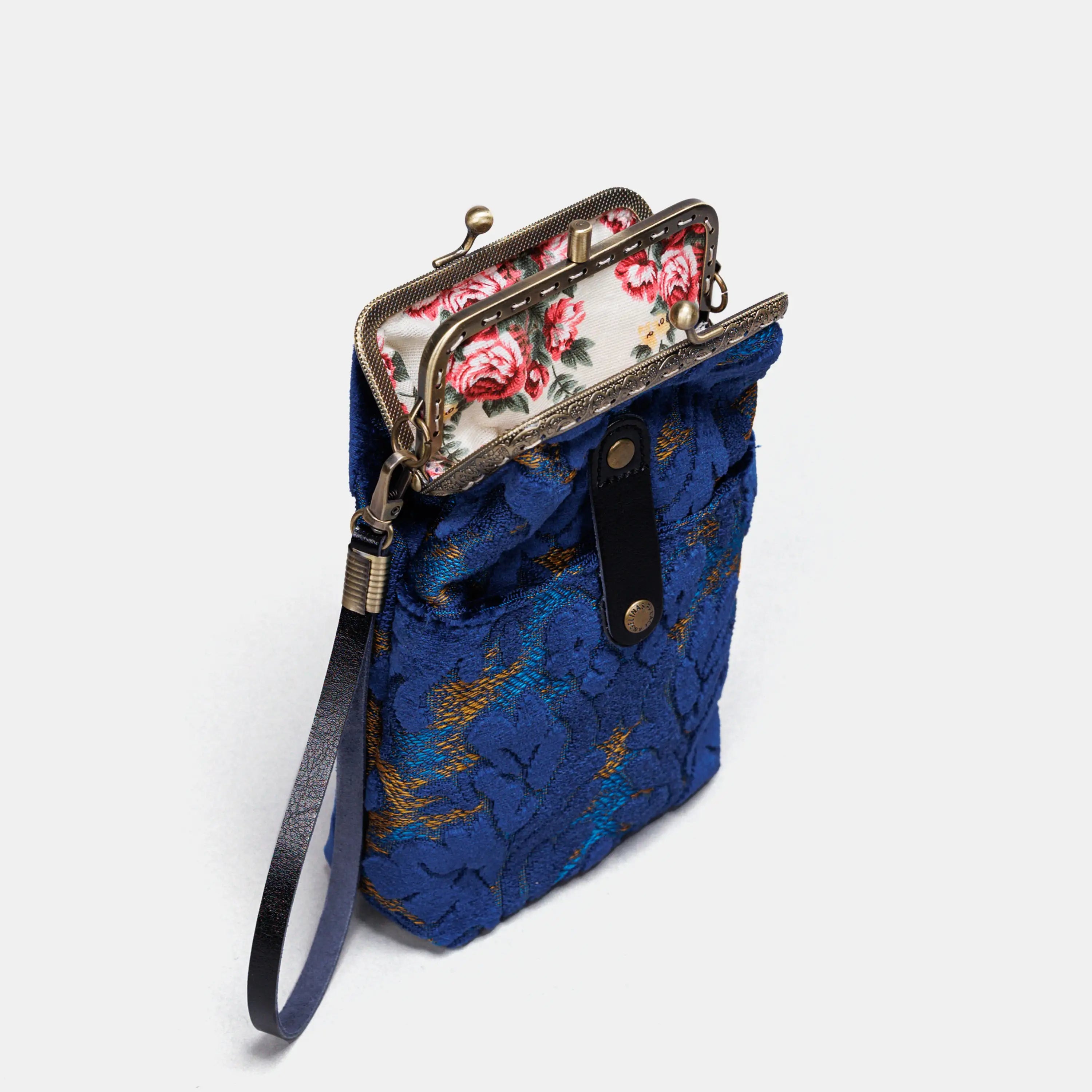 Burnout Velvet Navy Carpet Phone Case Carpetbag of America standing