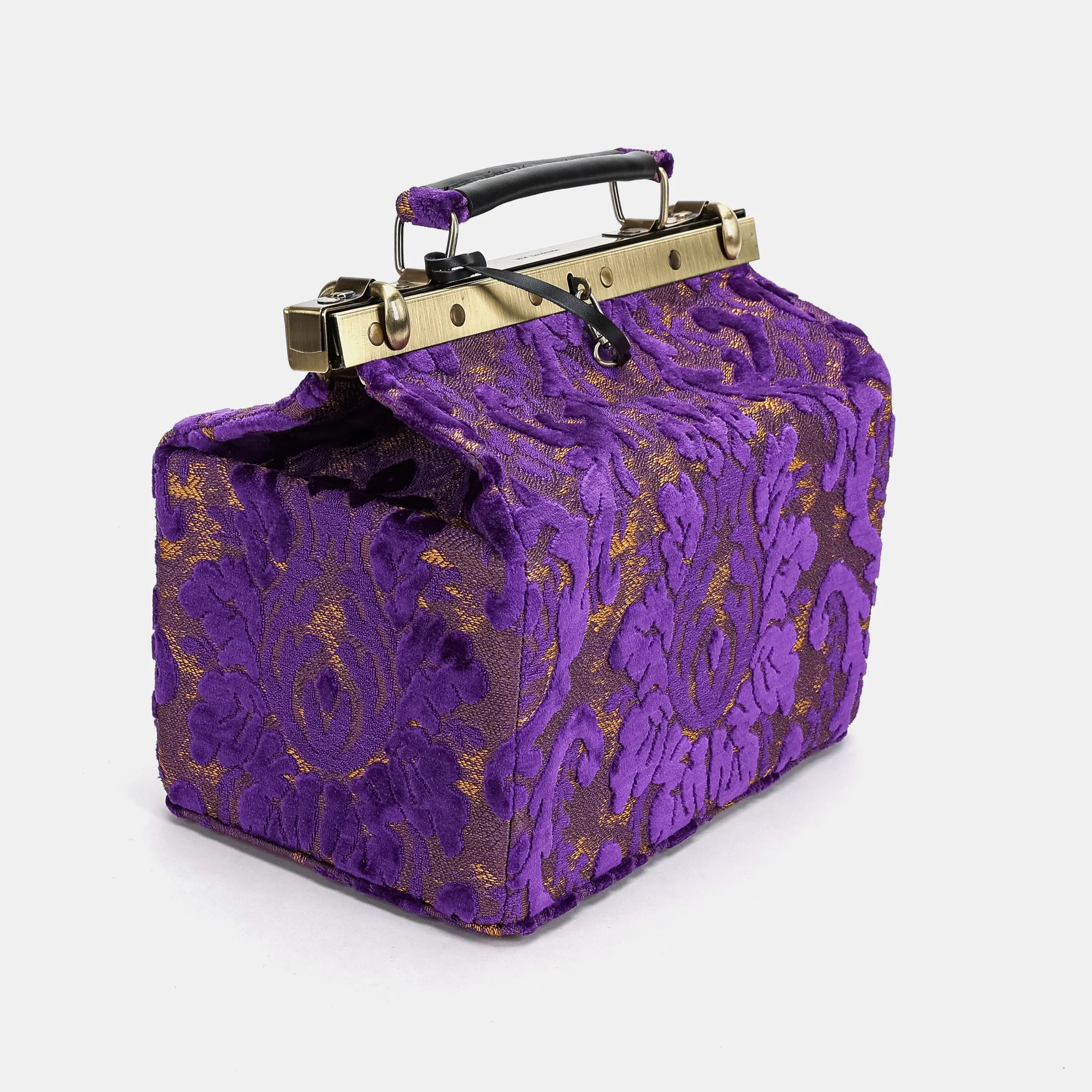 Burnout Velvet Purple Vivienne Carpet Purse Gladstone Bag America side