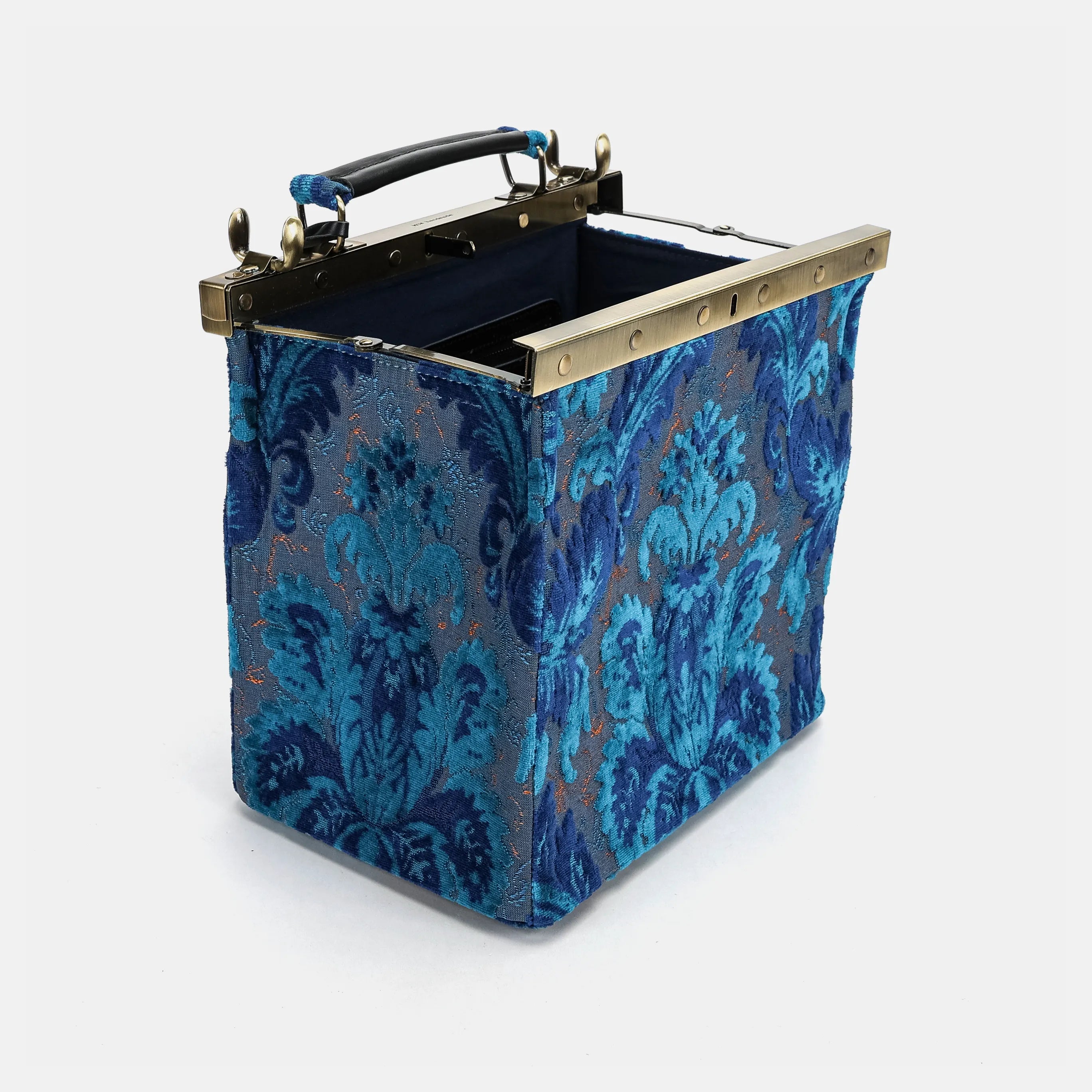 Burnout velvet Revival Aqua Cecile Carpet Purse Gladstone Bag of America open and stand