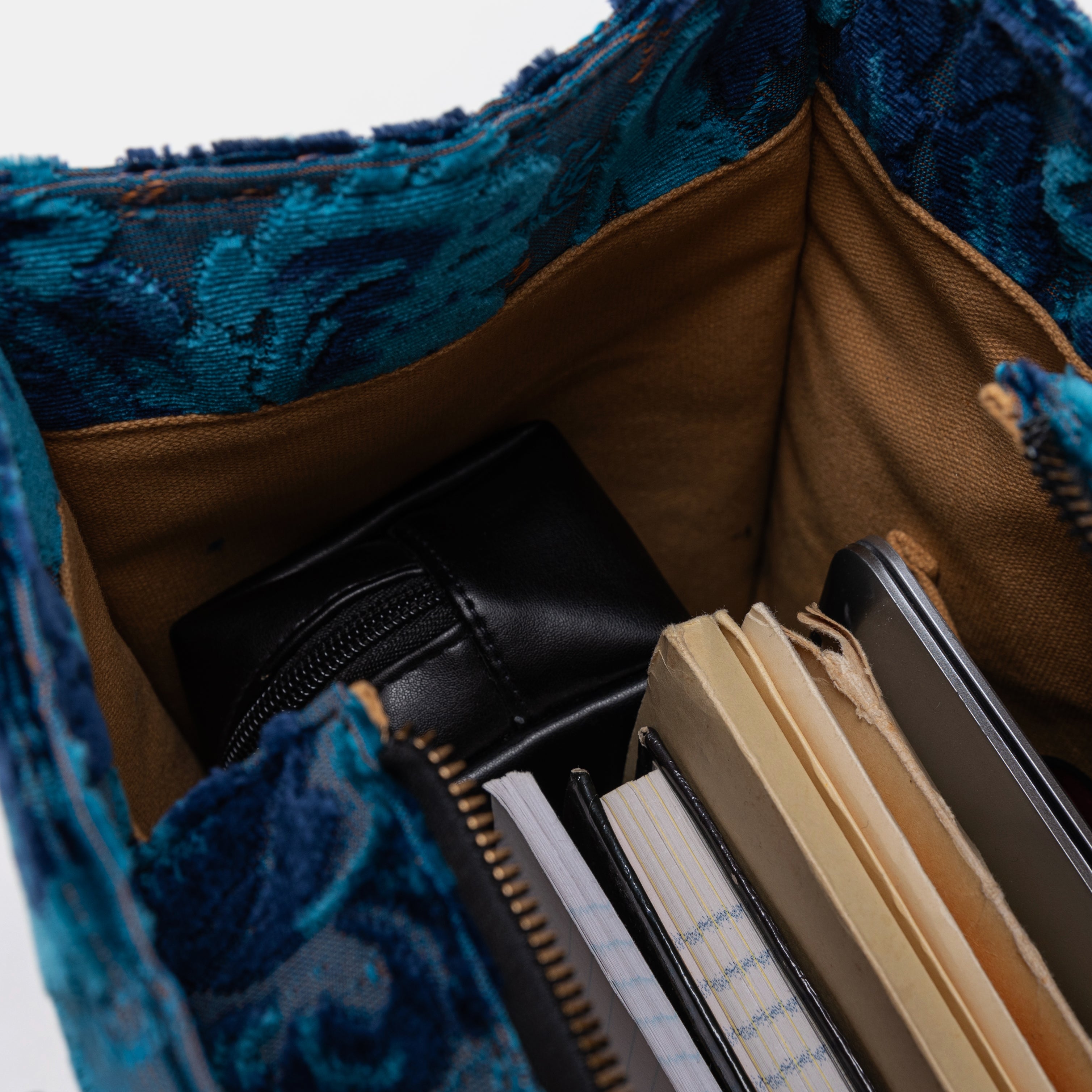 BURNOUT VELVET REVIVAL AQUA LAPTOP WORK TOTE of America LEFT END