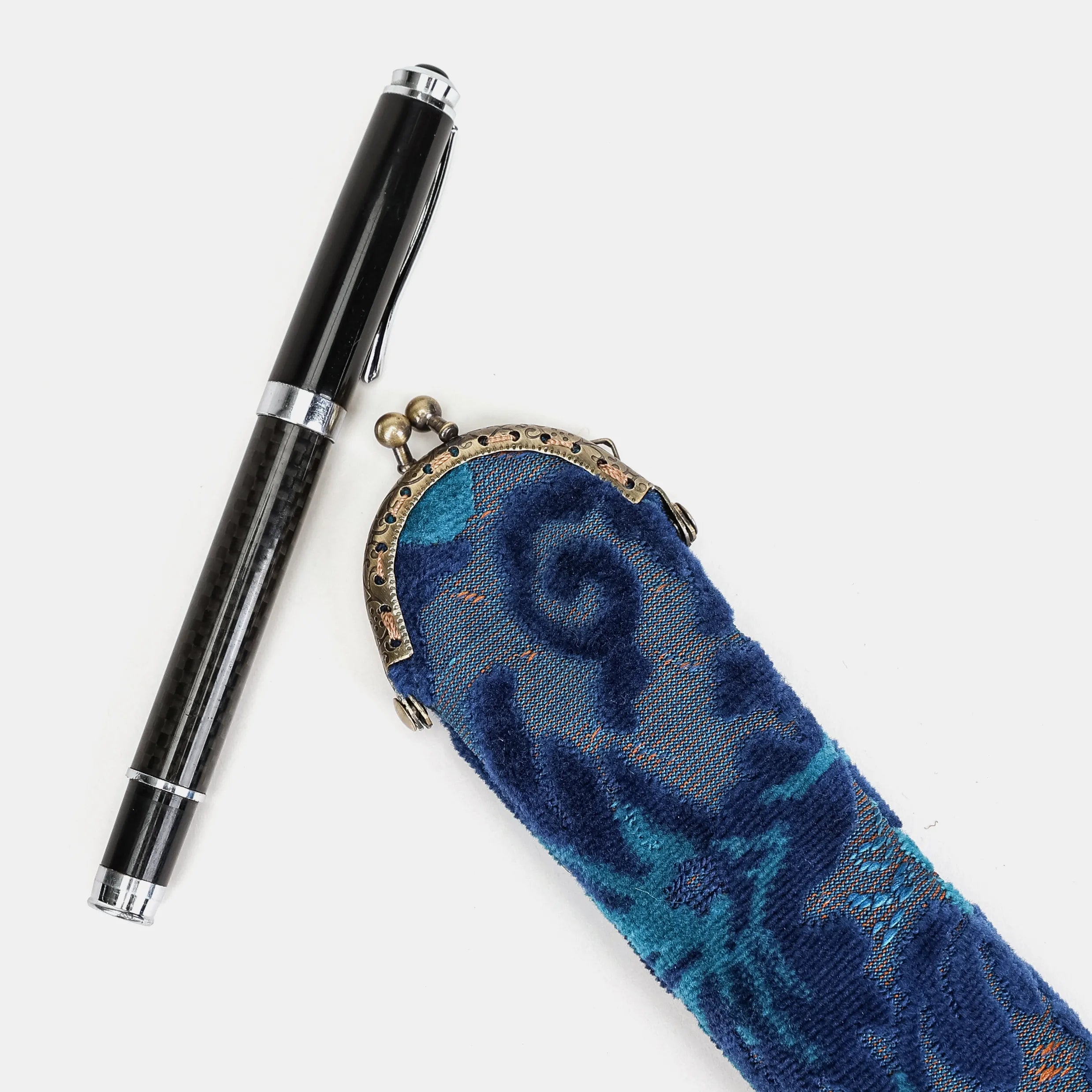 Burnout Velvet Revival Aqua Solo Pen Case Carpetbag of America with pen