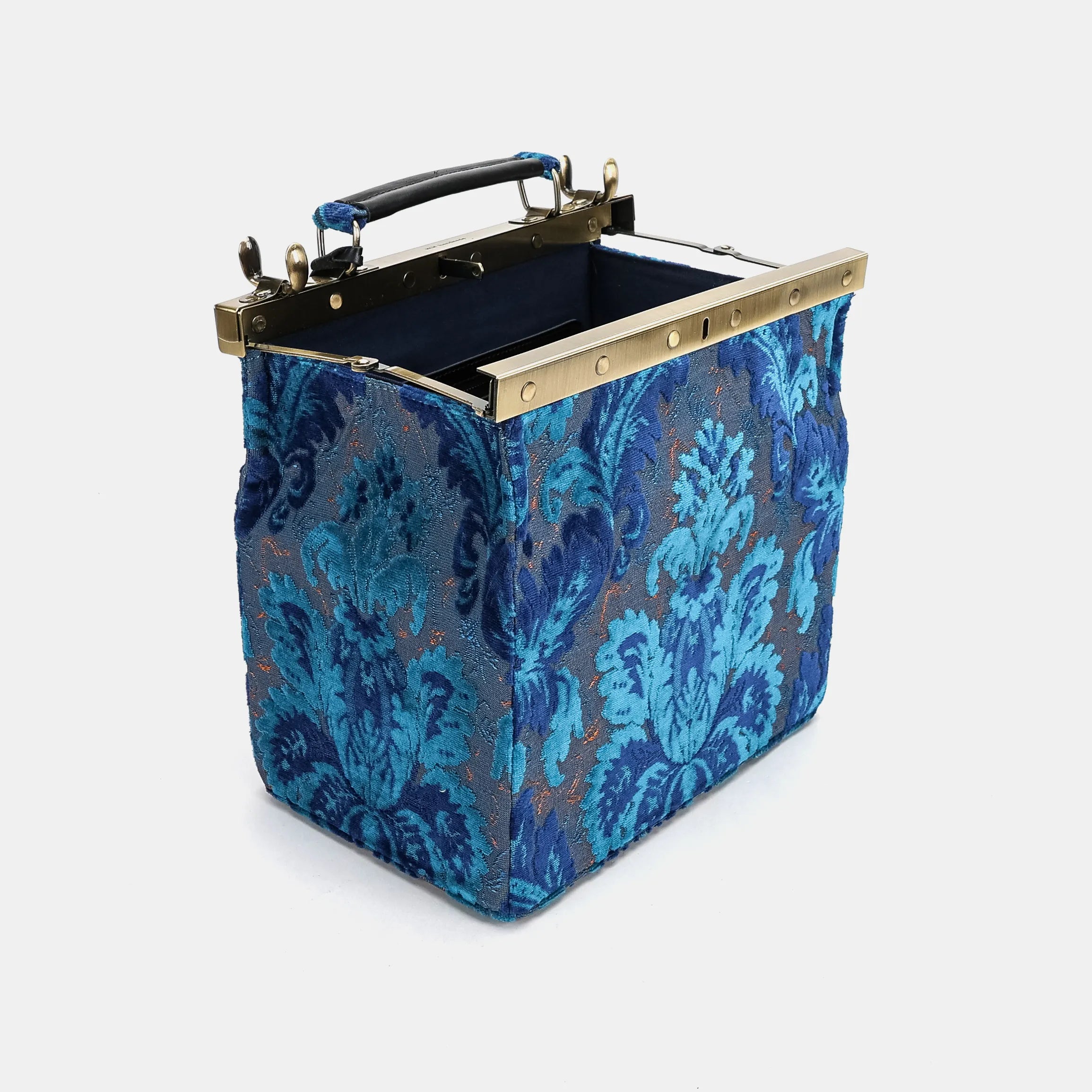 Burnout velvet Revival Aqua Vivienne Carpet Purse Gladstone Bag of America open and stand