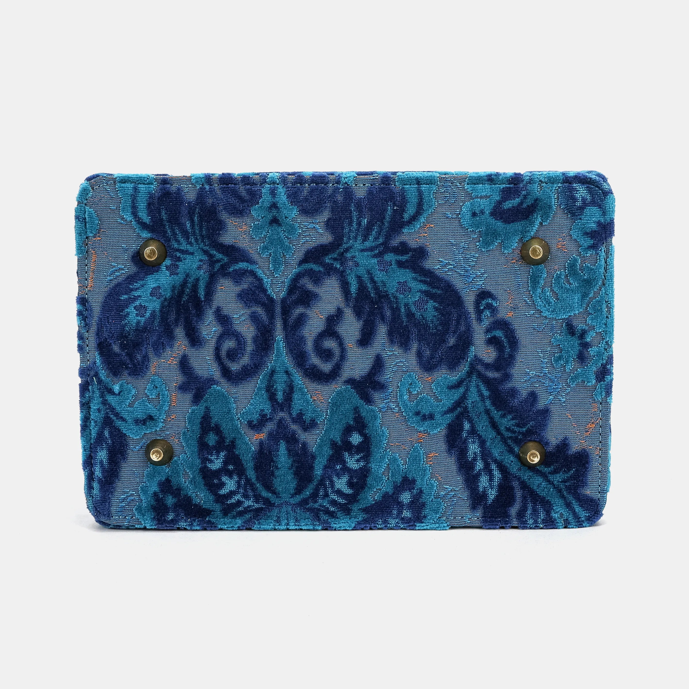 Burnout velvet Revival Aqua Vivienne Carpet Purse Gladstone Bag of America bottom