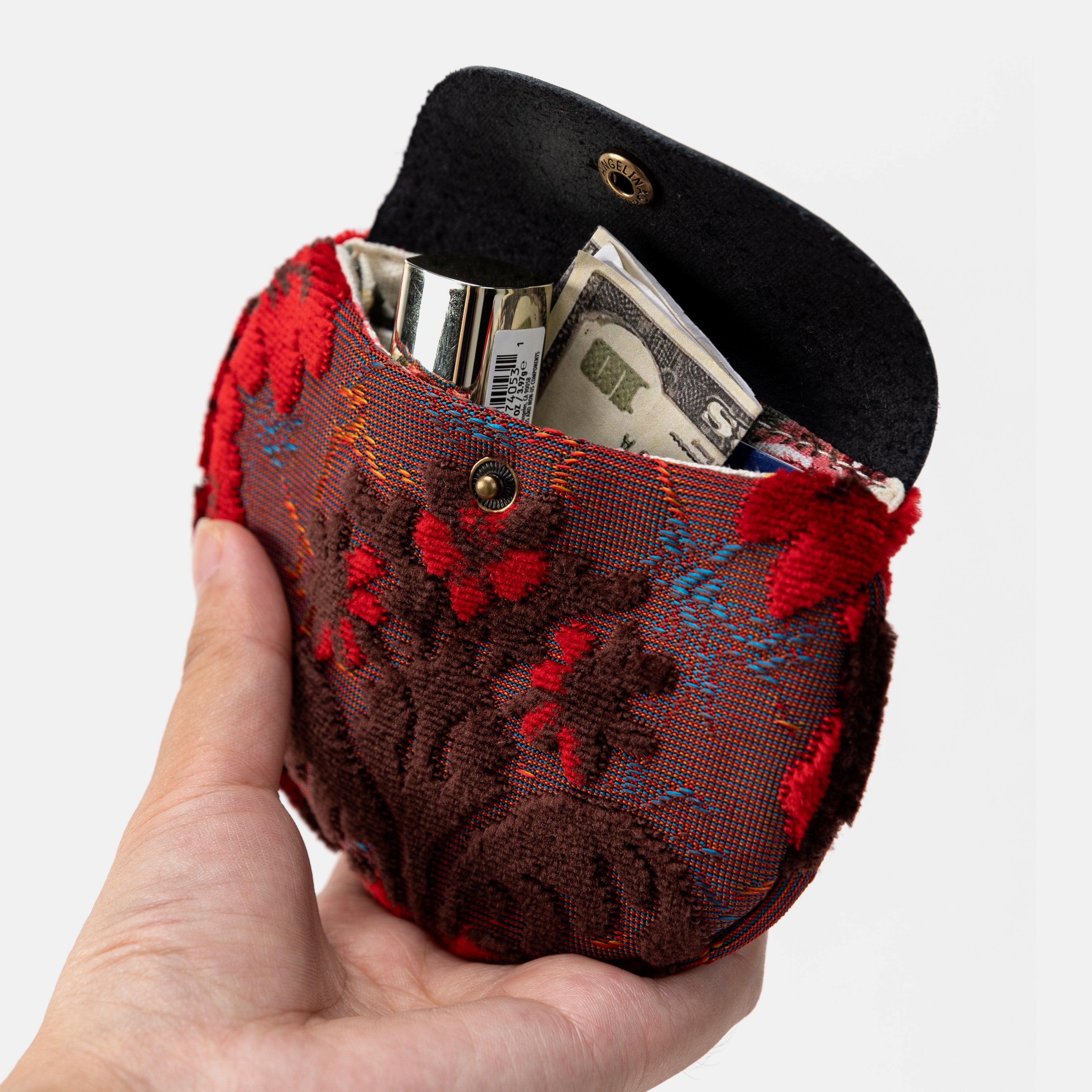 Burnout Velvet Revival Scarlet Double Kiss Clasp Coin Purse of America in use-1