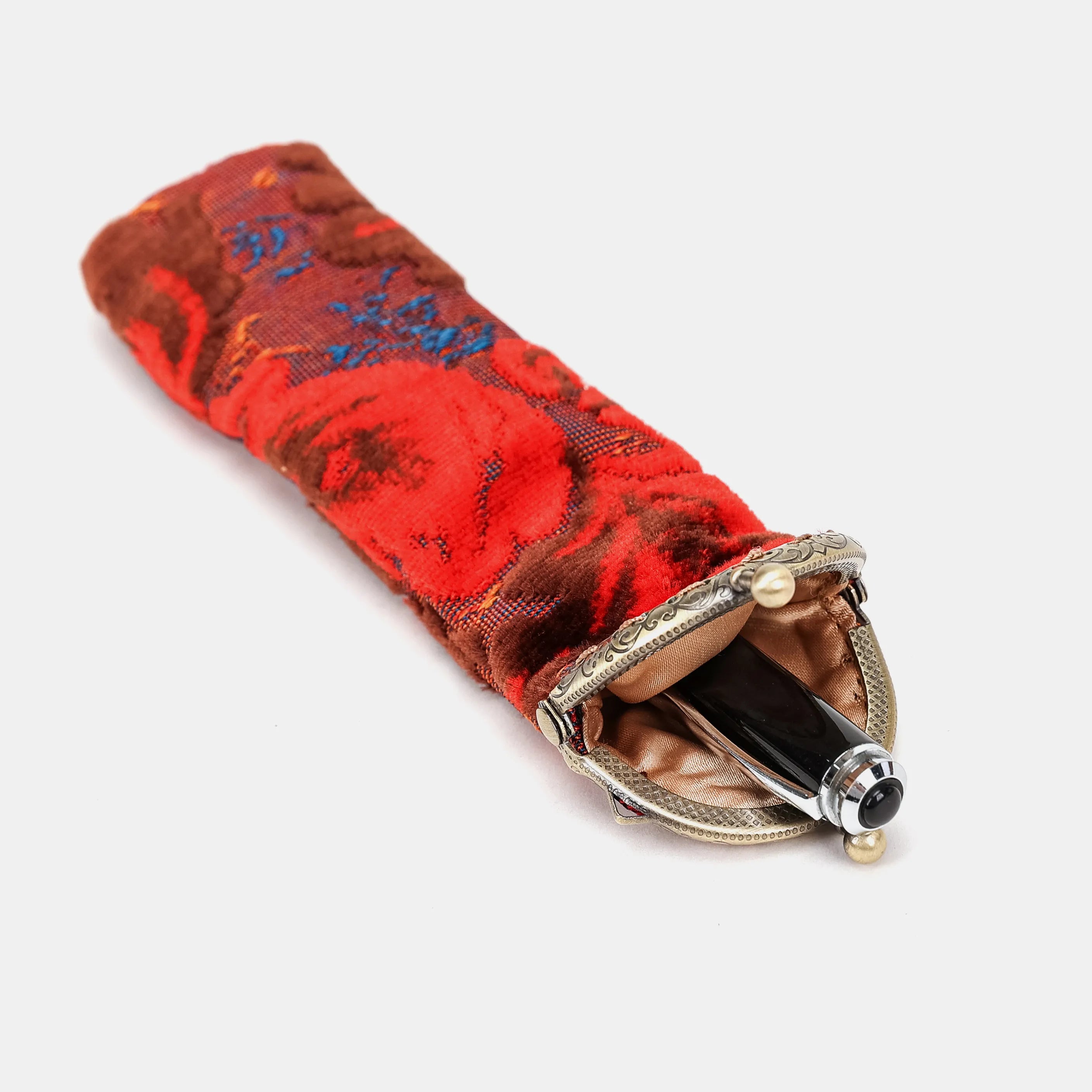 Burnout Velvet Revival Scarlet Solo Pen Case Carpetbag of America in use