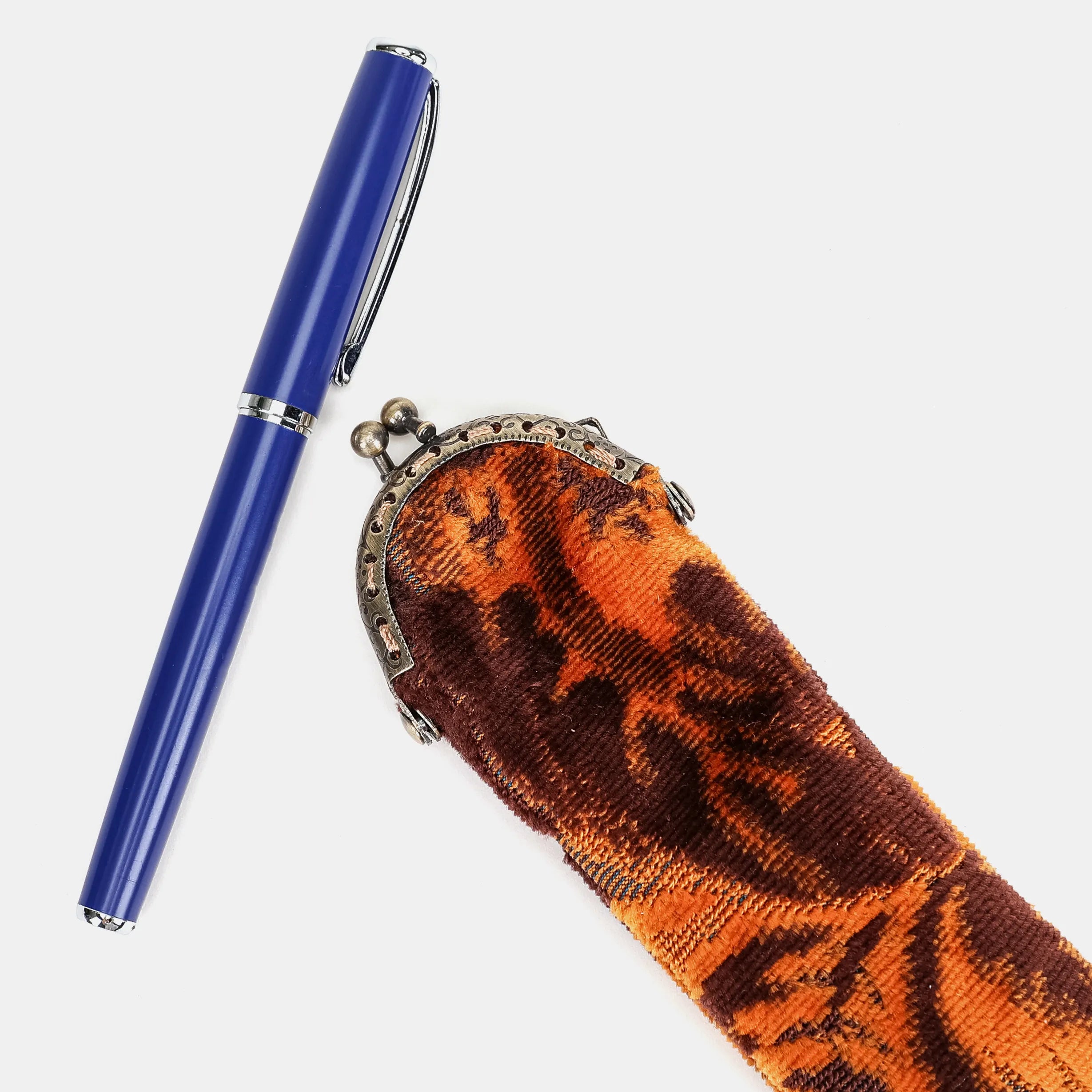 Burnout Velvet Revival Sienna Solo Pen Case Carpetbag of America with pen