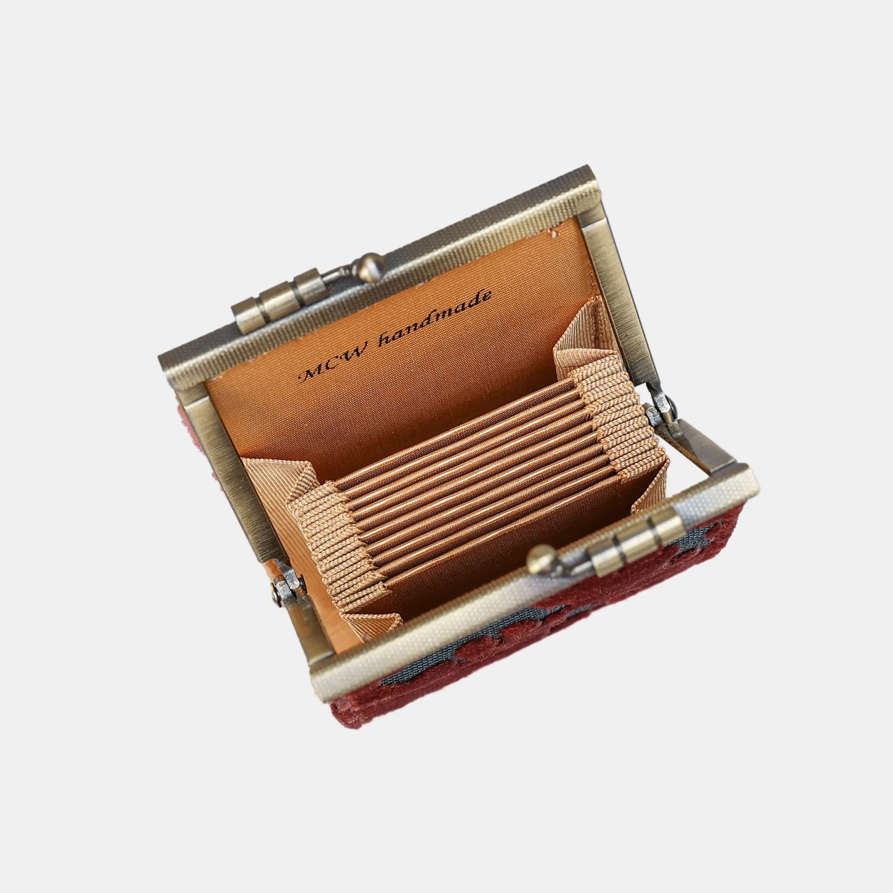 St Tropez Scuba Coral Card Wallet of America 17 slots inside
