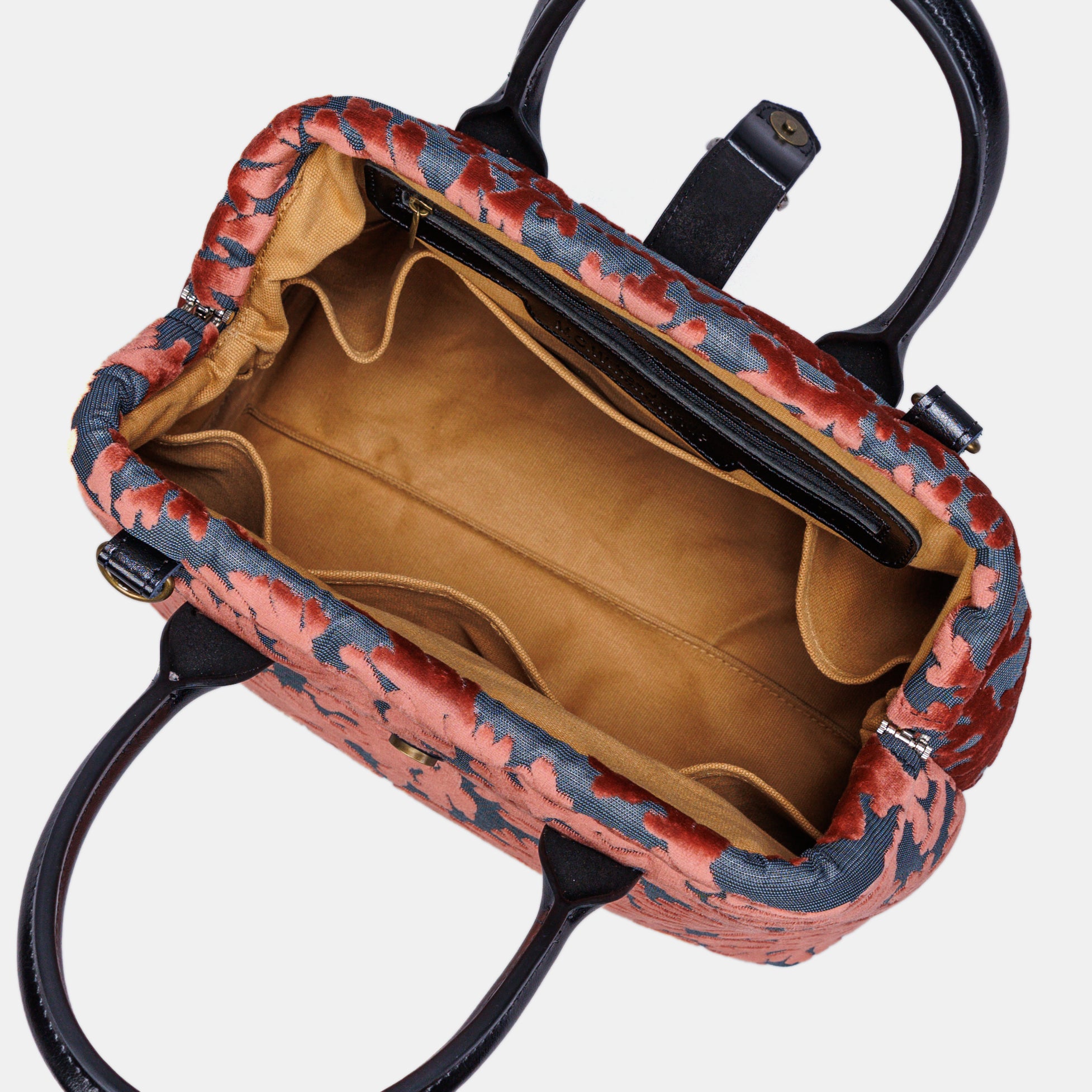 St Tropez Scuba Coral Carpet Handbag Purse carpet bag MCW Handmade of America open