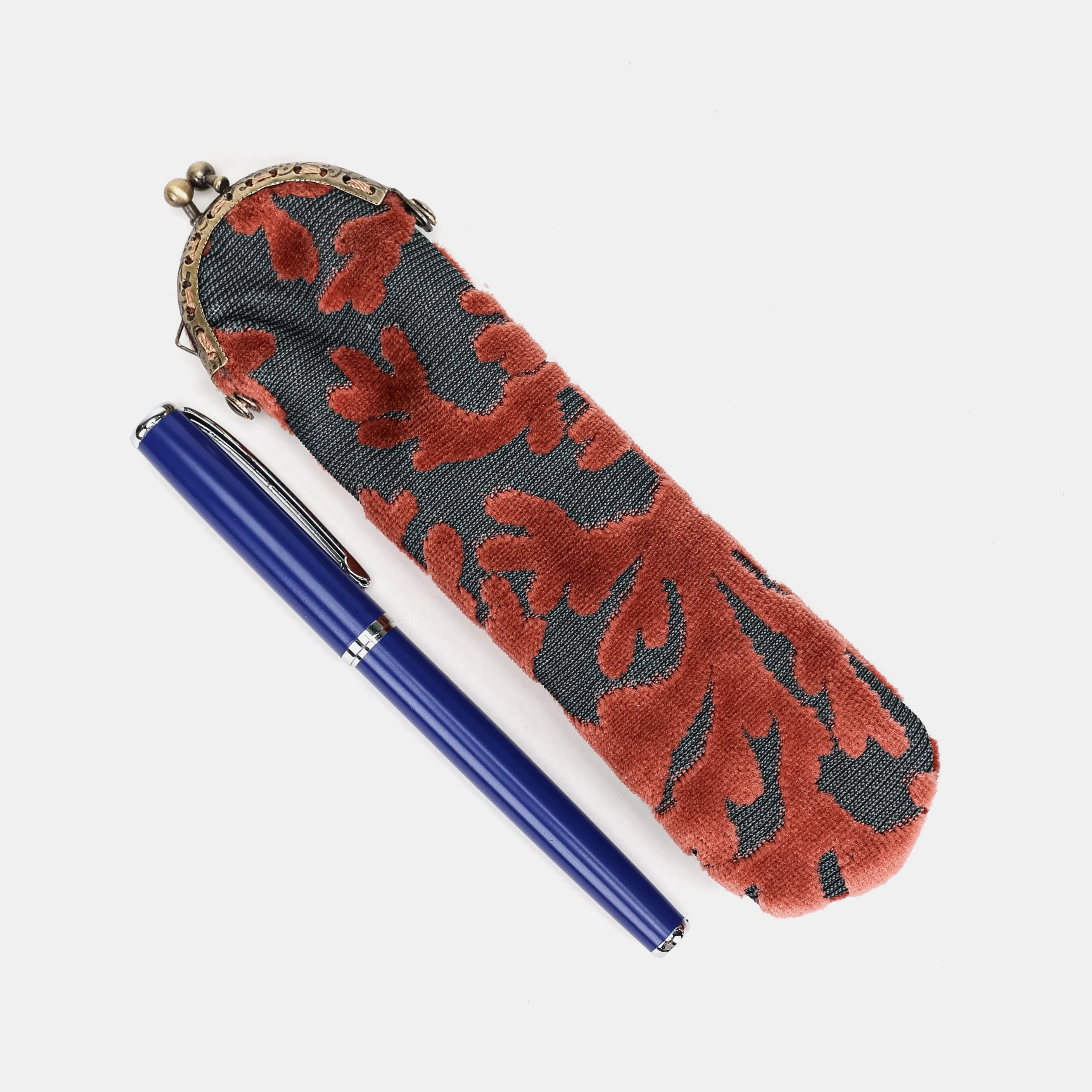 Burnout Velvet St Tropez Scuba Coral Solo Pen Case of America main