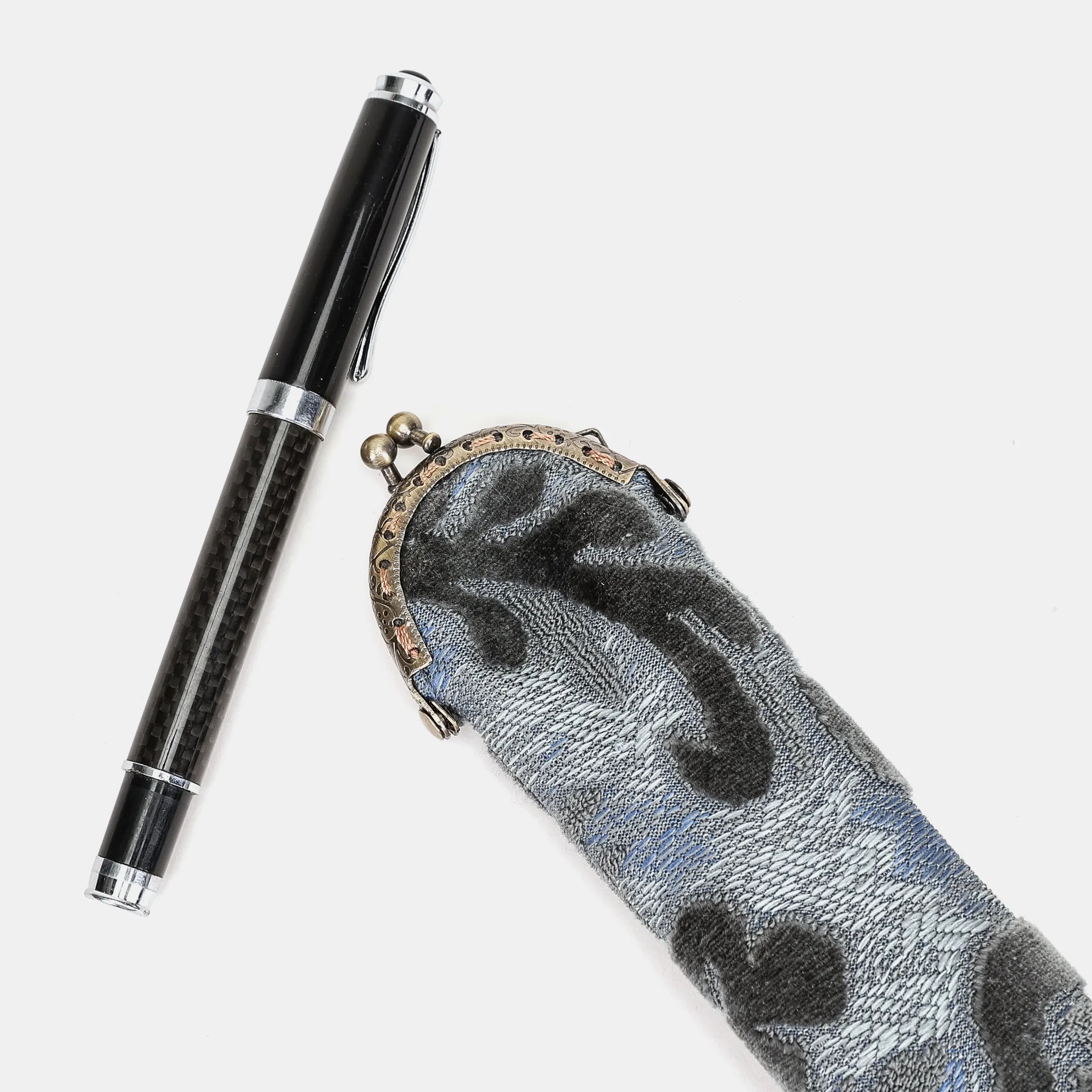 Burnout Velvet Steel Blue Solo Pen Case Carpetbag of America with pen