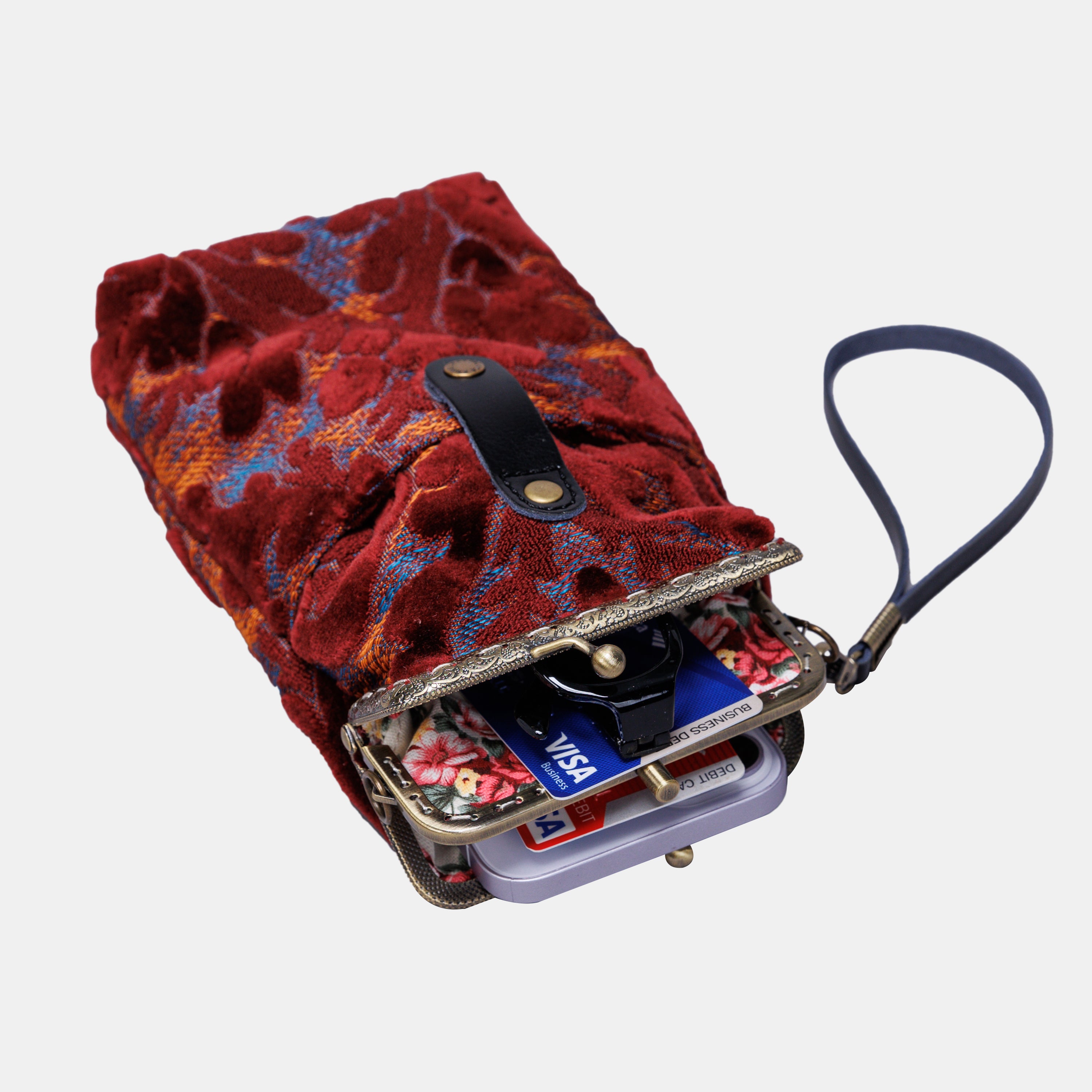 Burnout Velvet Wine Carpet Phone Case Carpetbag of America in use