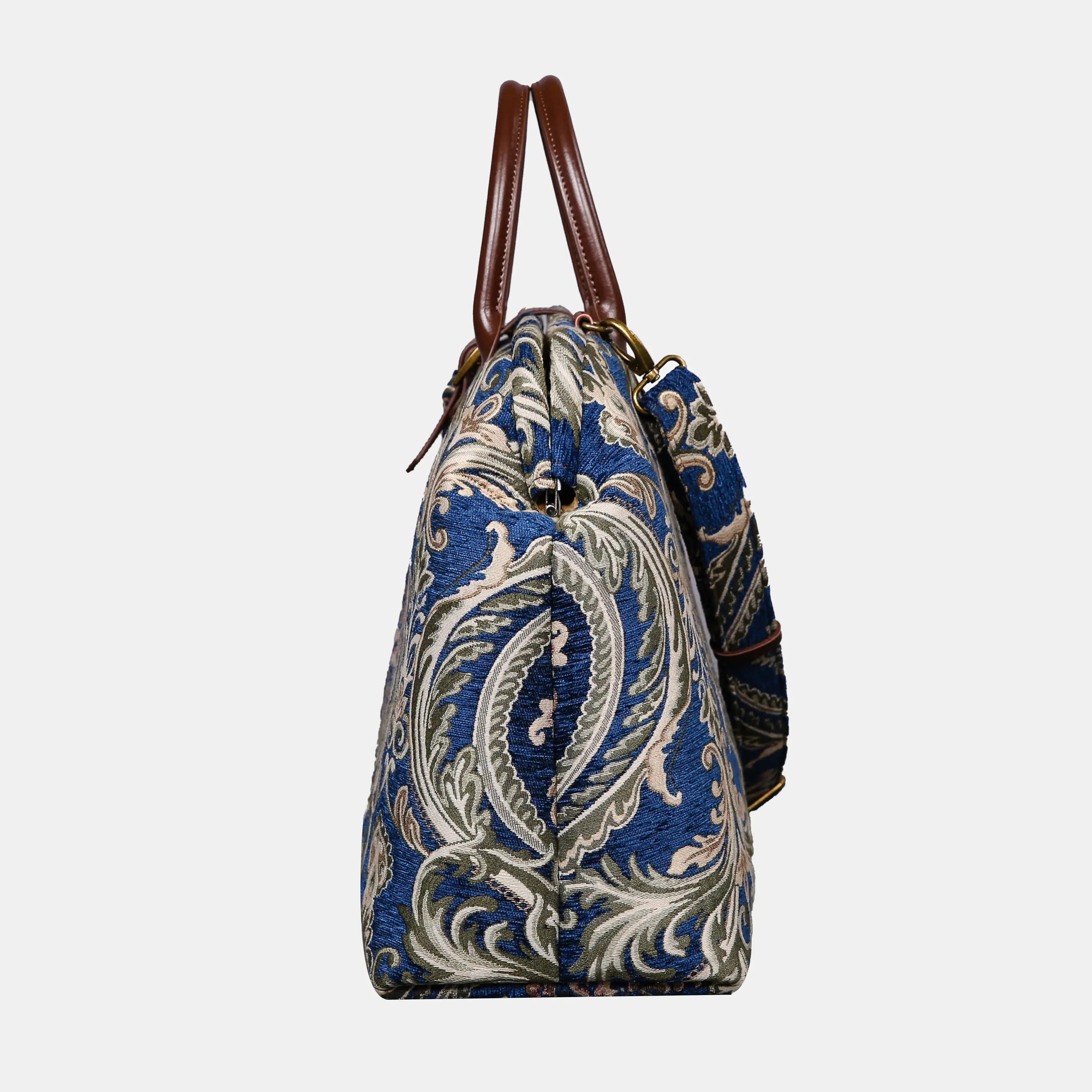 Elizabeth Blue Mary Poppins Weekender Carpetbag of America side