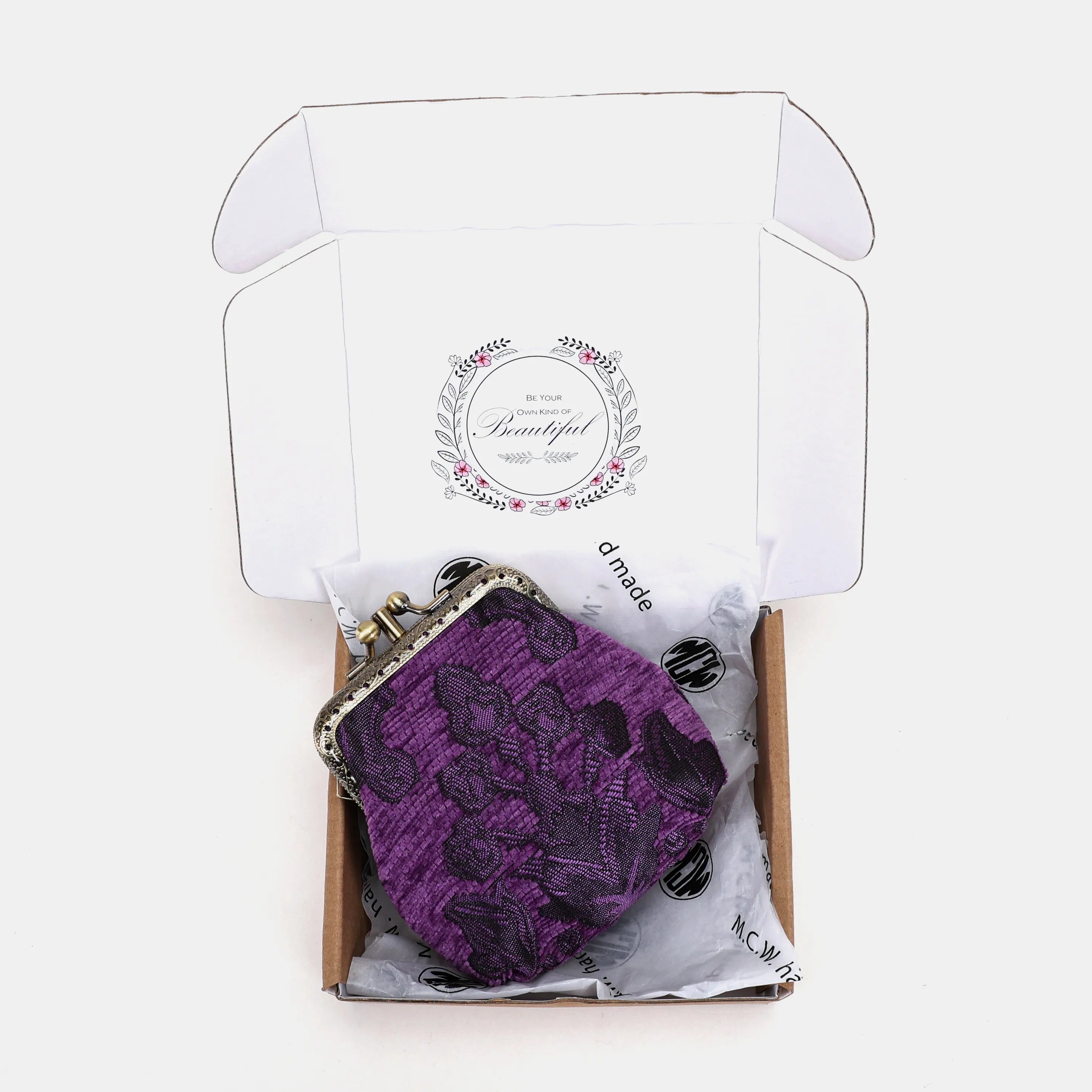 Victorian Blossom Purple Double Kiss Clasp Coin Purse Carpetbag of America package