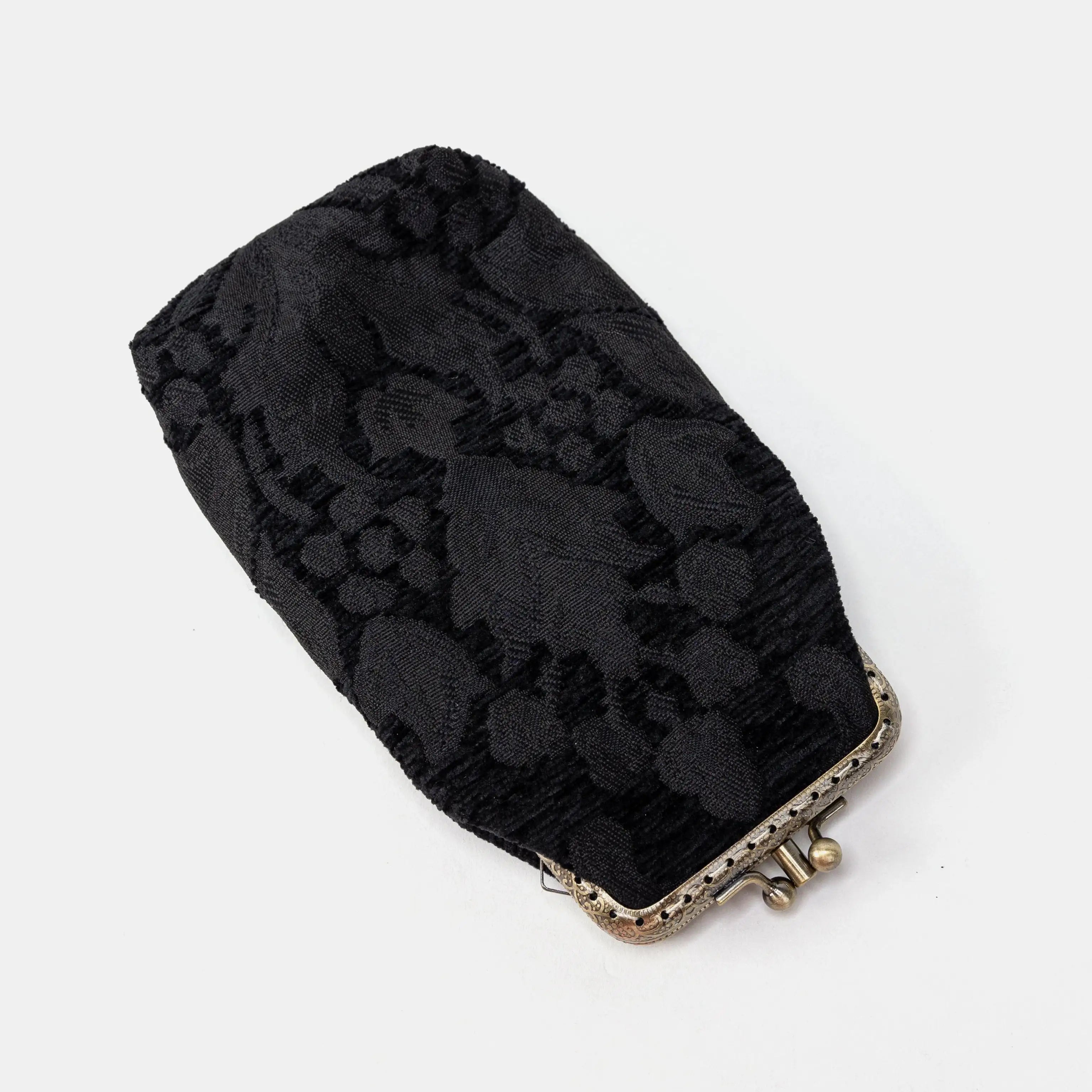 Victorian Blossom black Carpet Eyeglasses Case Overview of America main