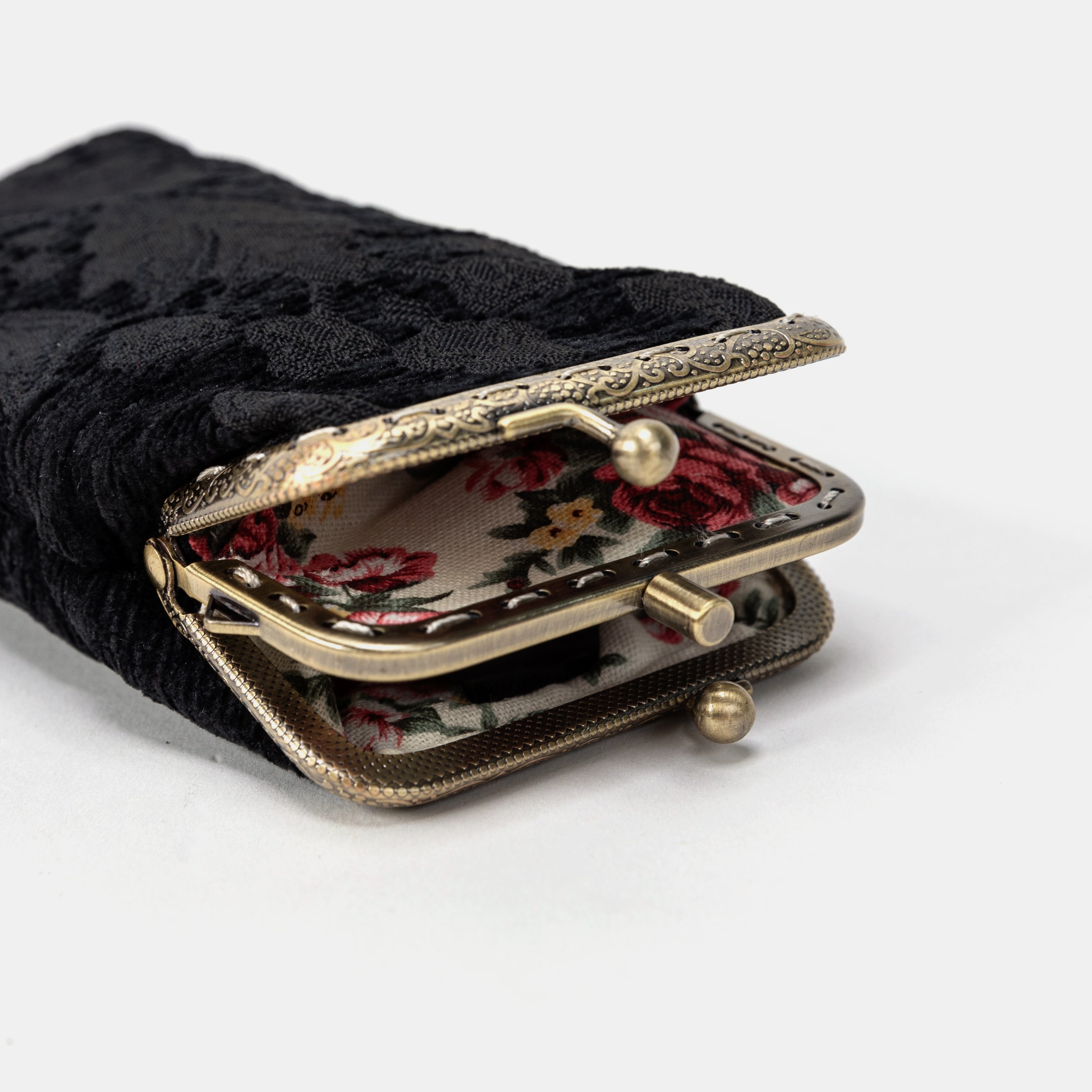 Victorian Blossom black Carpet Eyeglasses Case Clamp opening