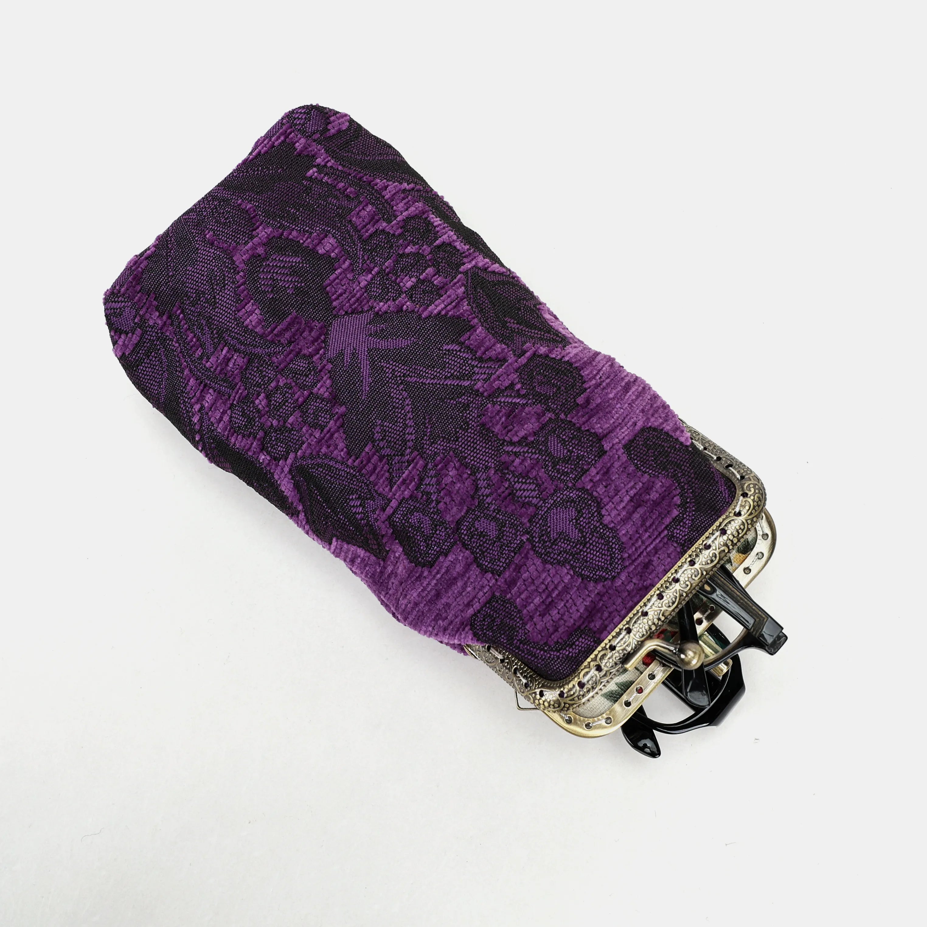 Victorian Blossom Purple Carpet Eyeglasses Case of America lay flat