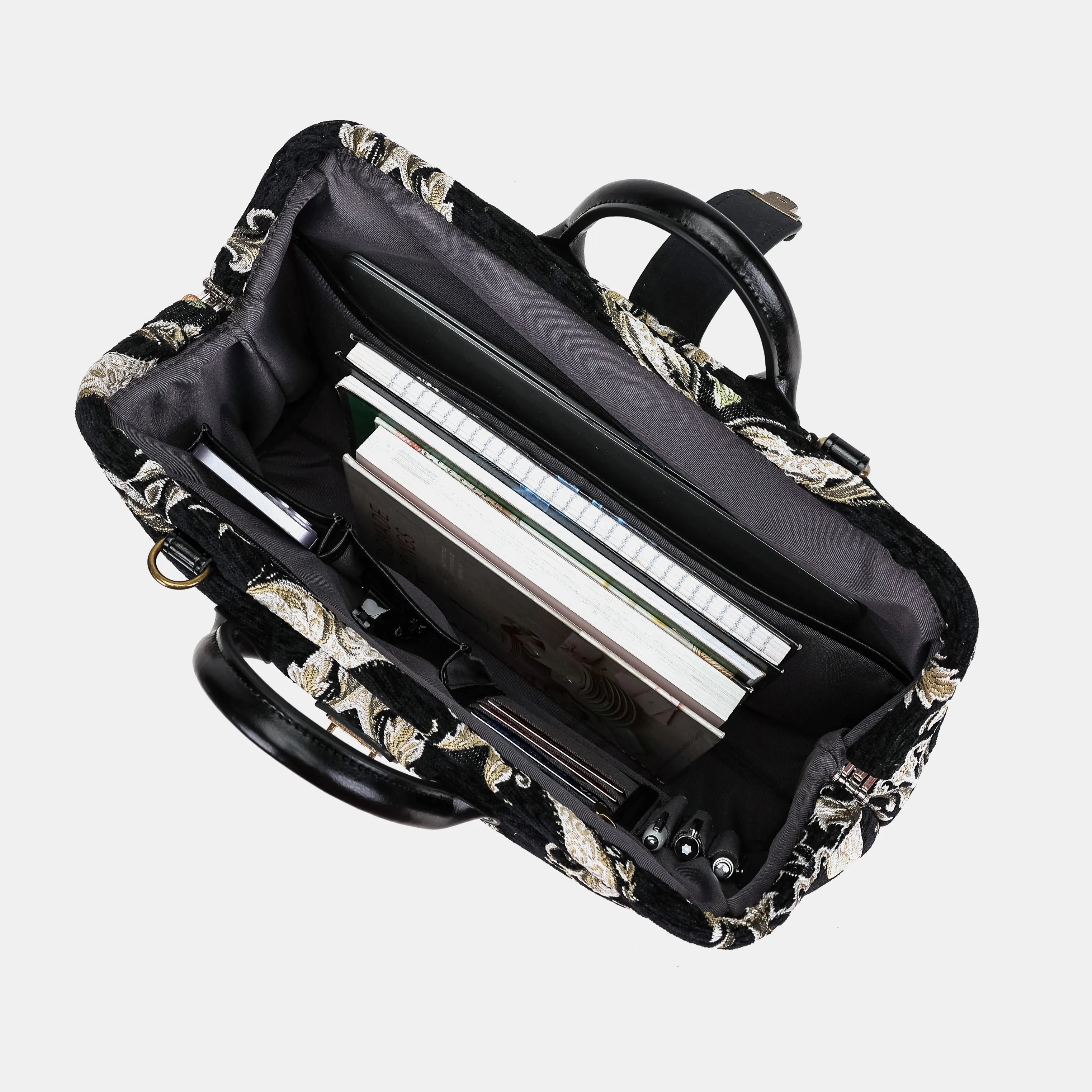Eternal Elegance Black Carpetbag of America in use