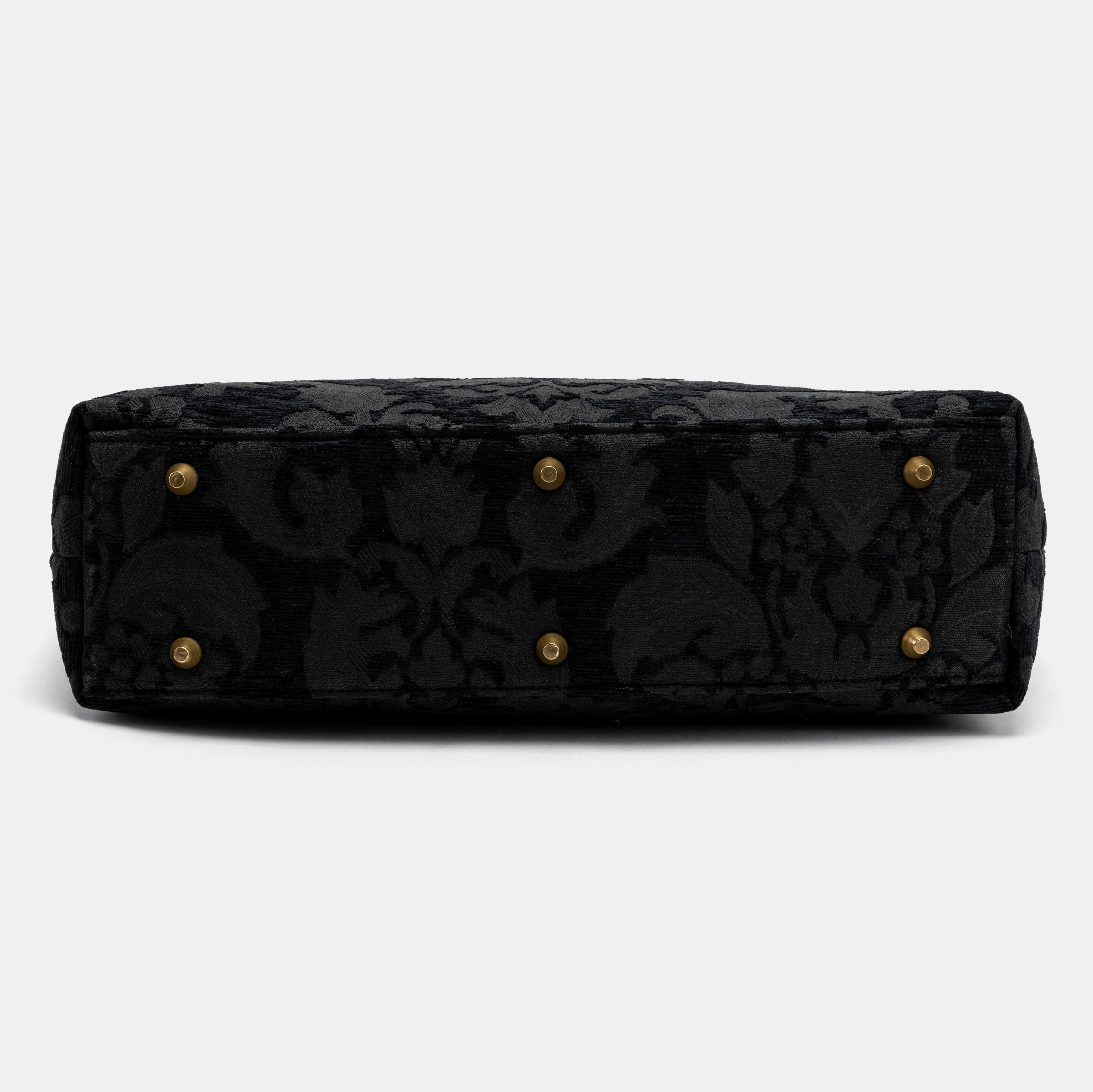 Victorian Blossom black/black Laptop Work Bag Carpetbag of America bottom