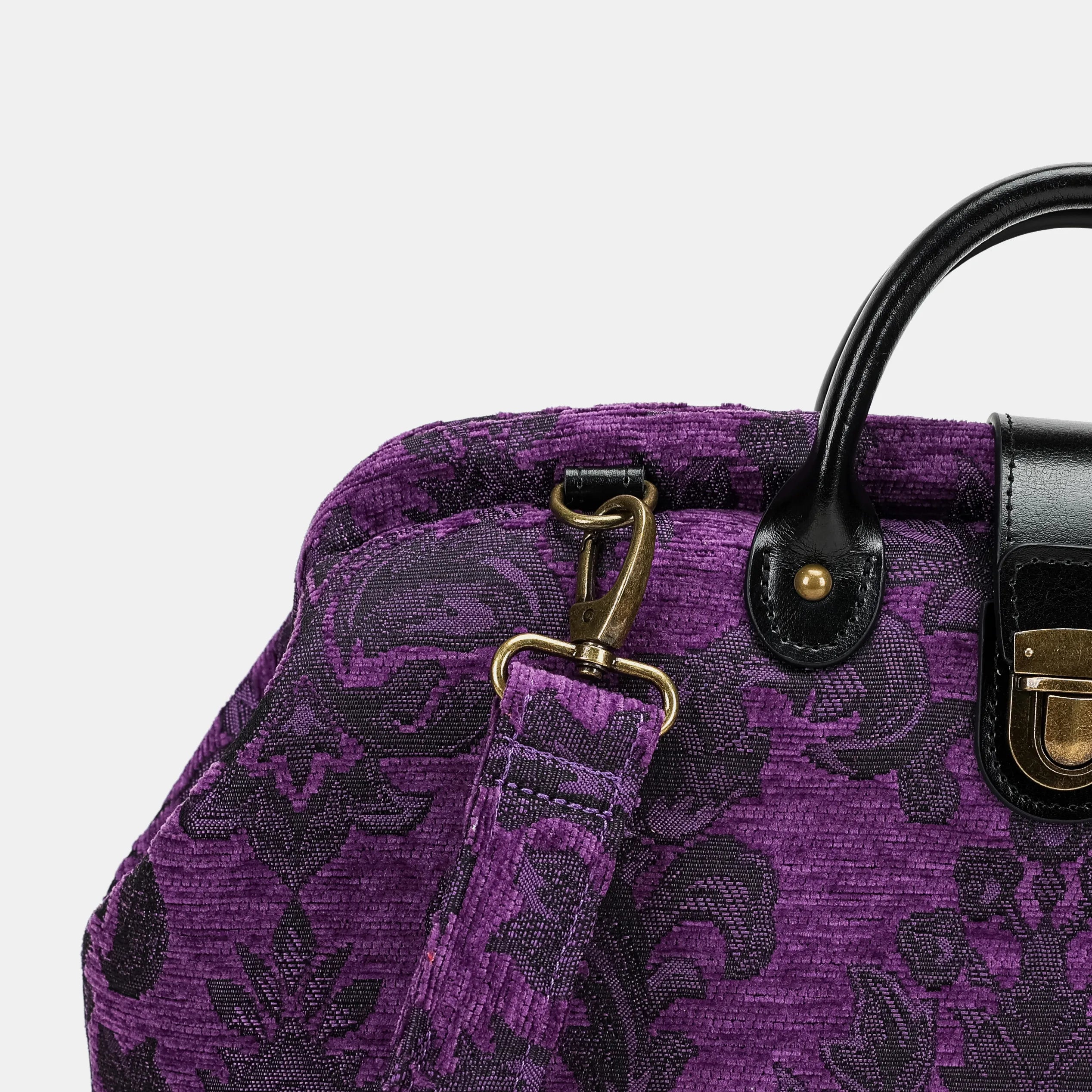 Victorian Blossom Purple Carpetbag of America details