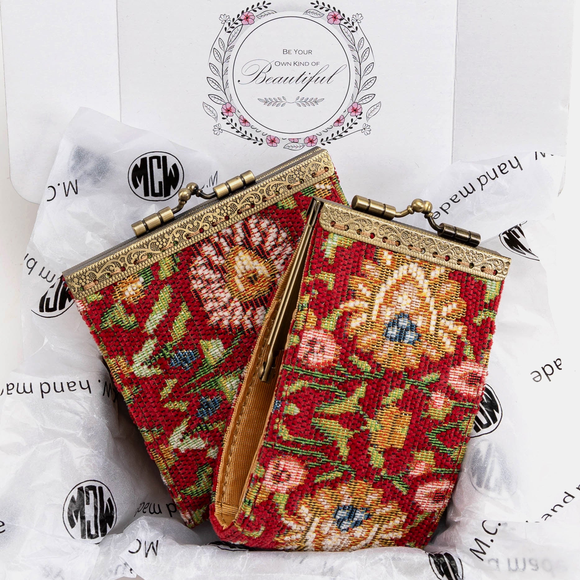 Oriental Red Card Wallet