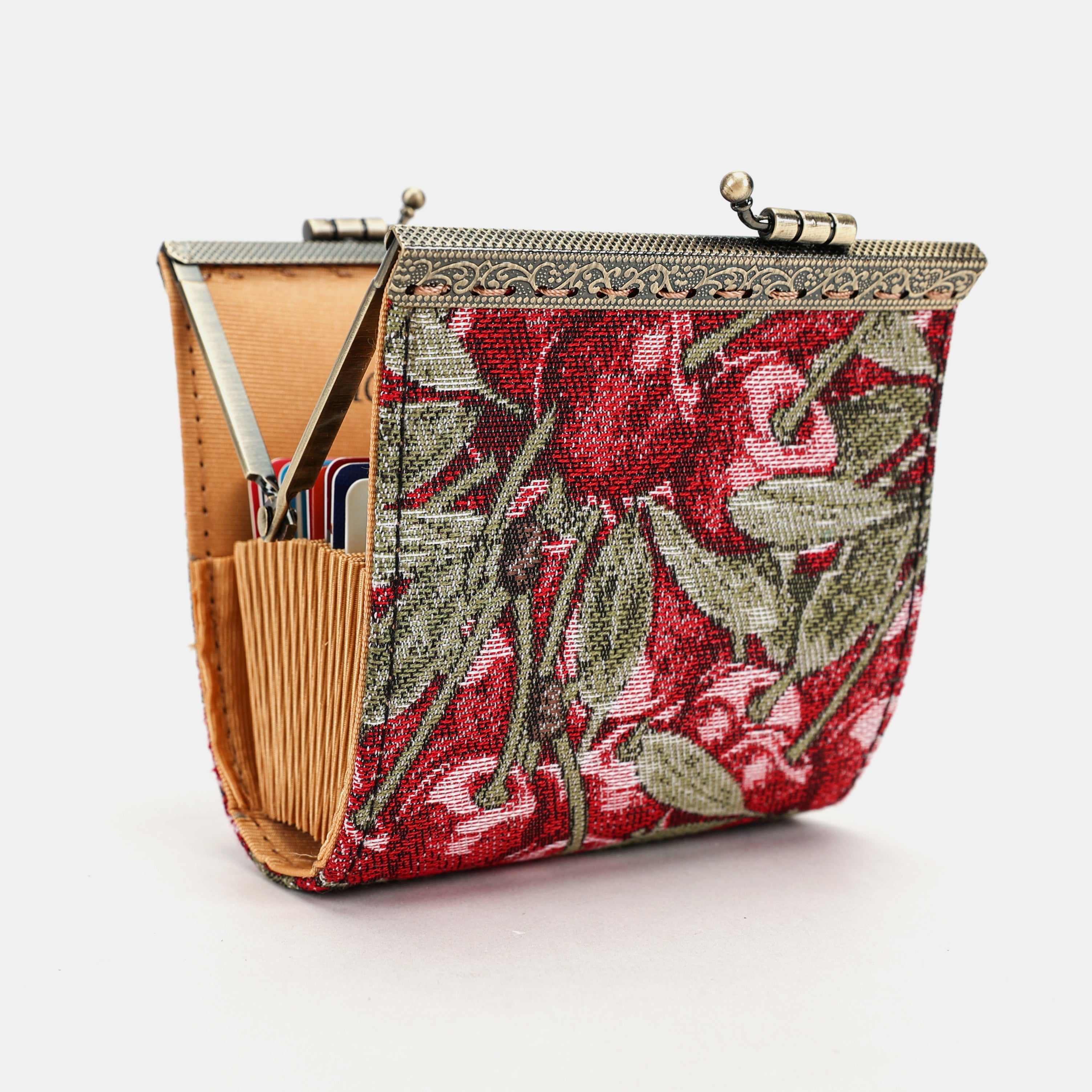 17 slots Cherry Cascade Card Wallet Carpetbag of America opening