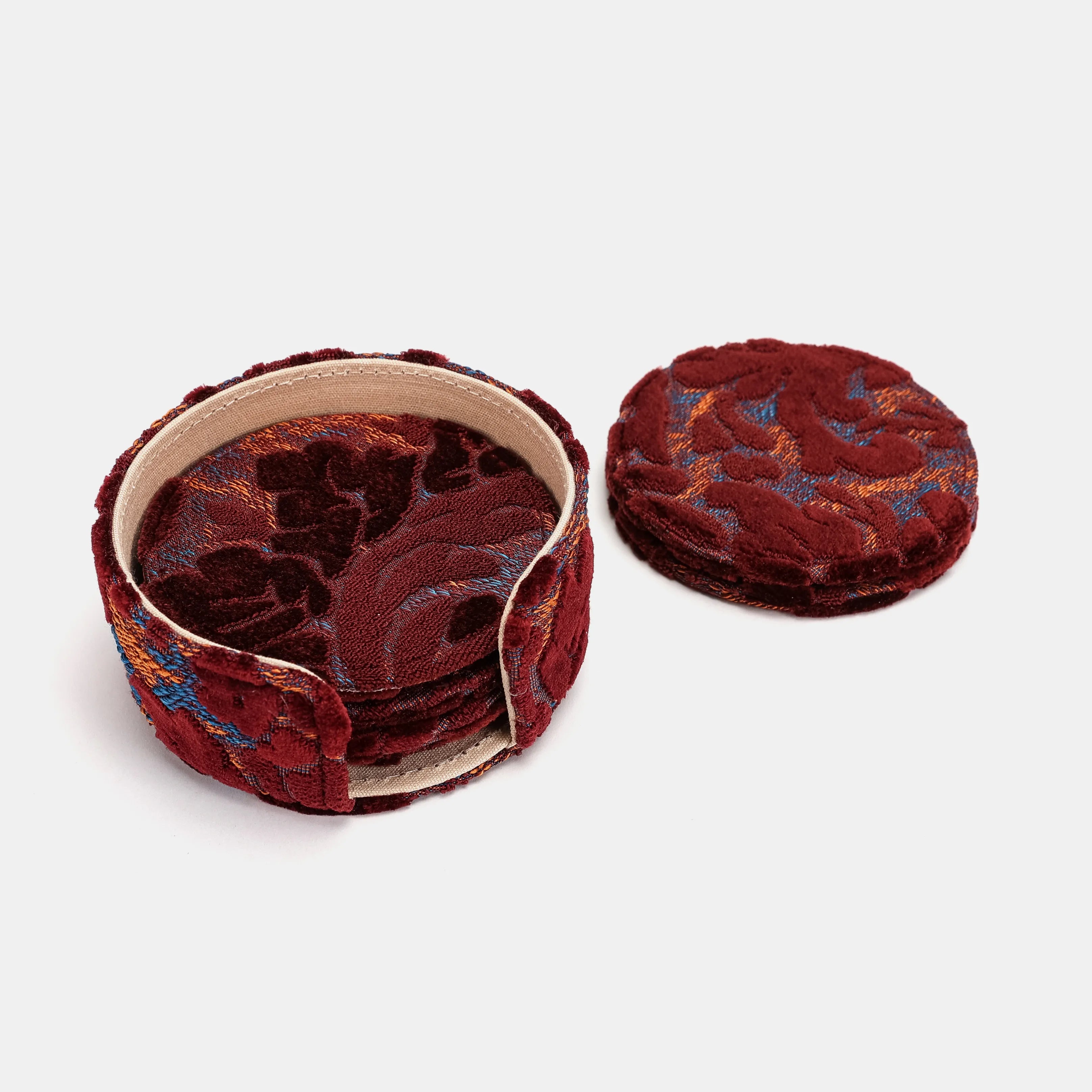 Burnout Velvet Wine Round Coaster Set with Holder of America-details