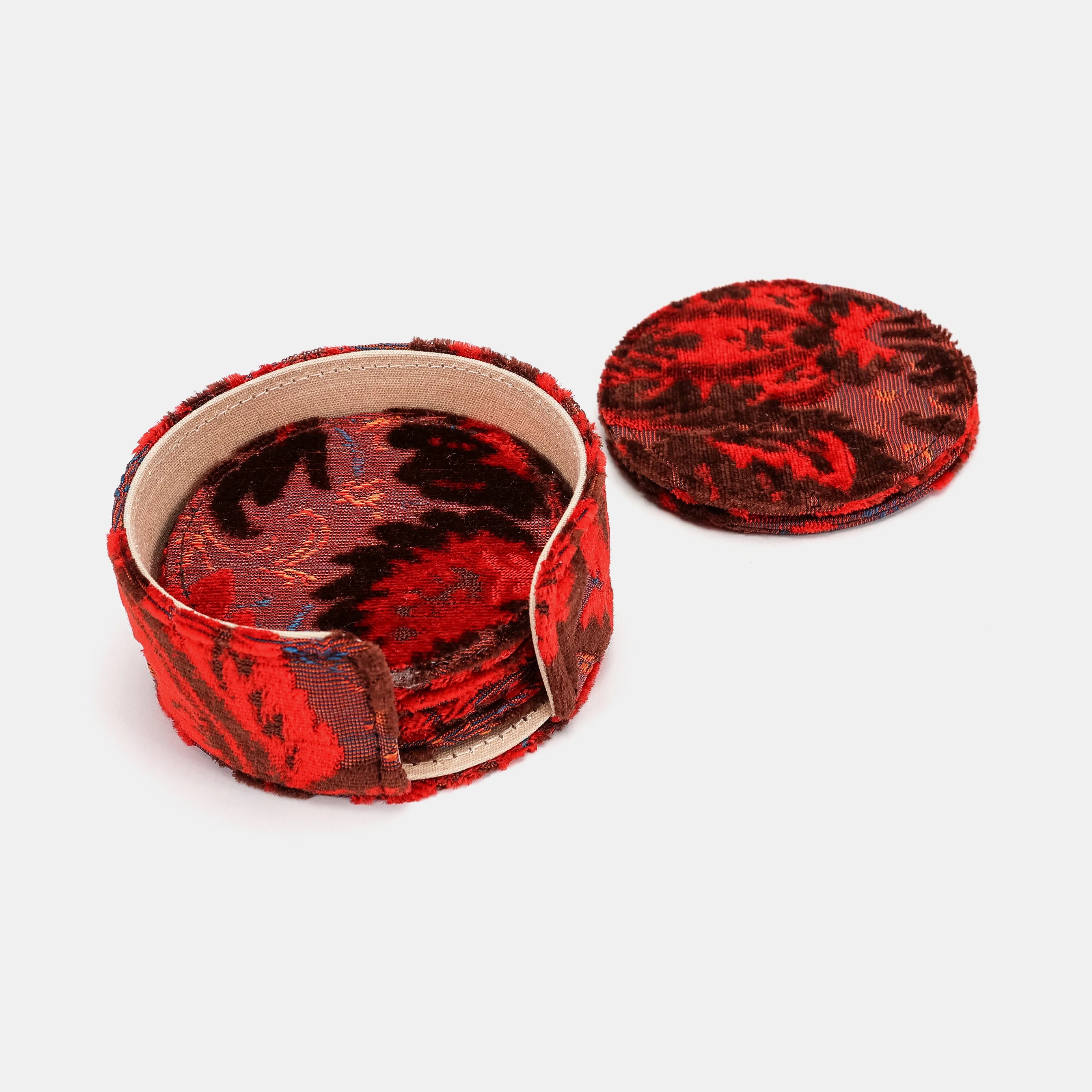 Burnout Velvet Revival Scarlet Round Coaster Set with Holder of America-Details