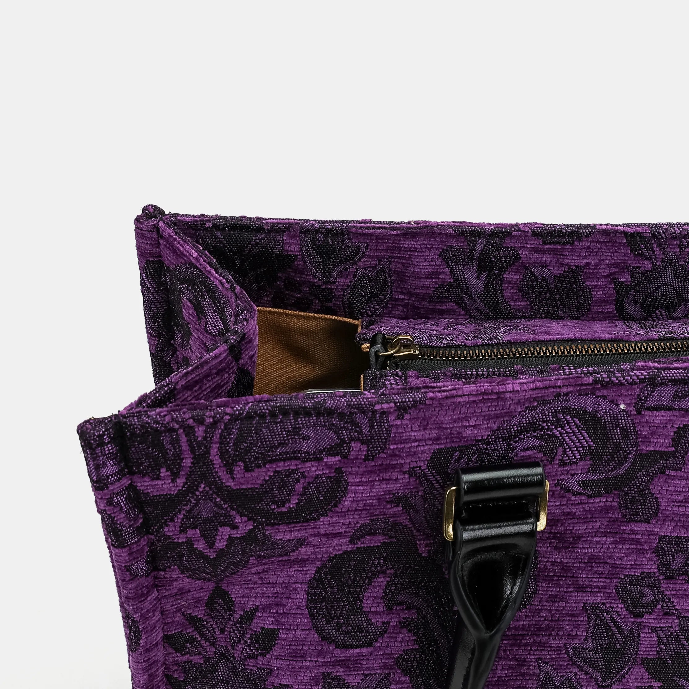 Victorian Blossom Purple Laptop Work Tote Carpetbag of America detail