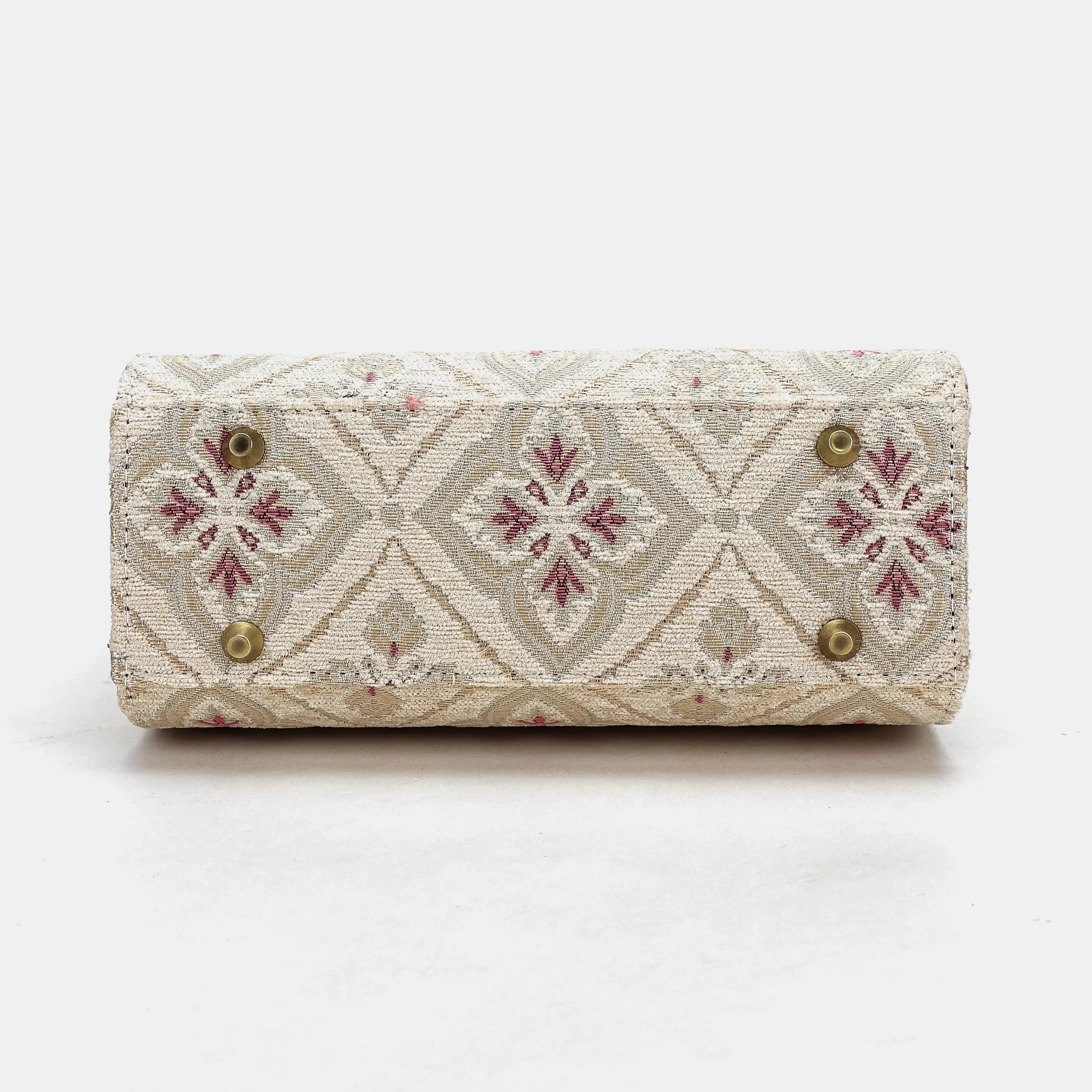 Ethnic Cream Flap Satchel Carpetbag of America bottom