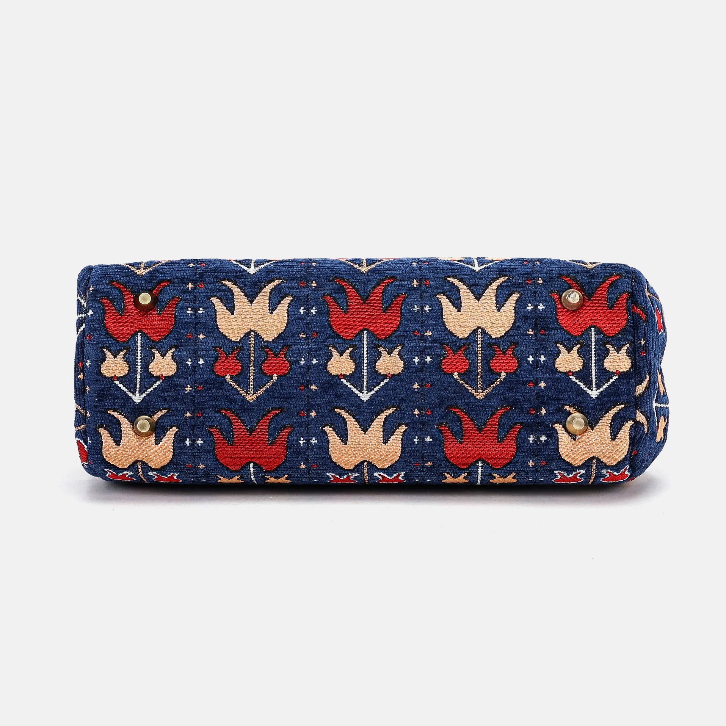 Poppy Bloom Shoulder Carpet Bag bottom