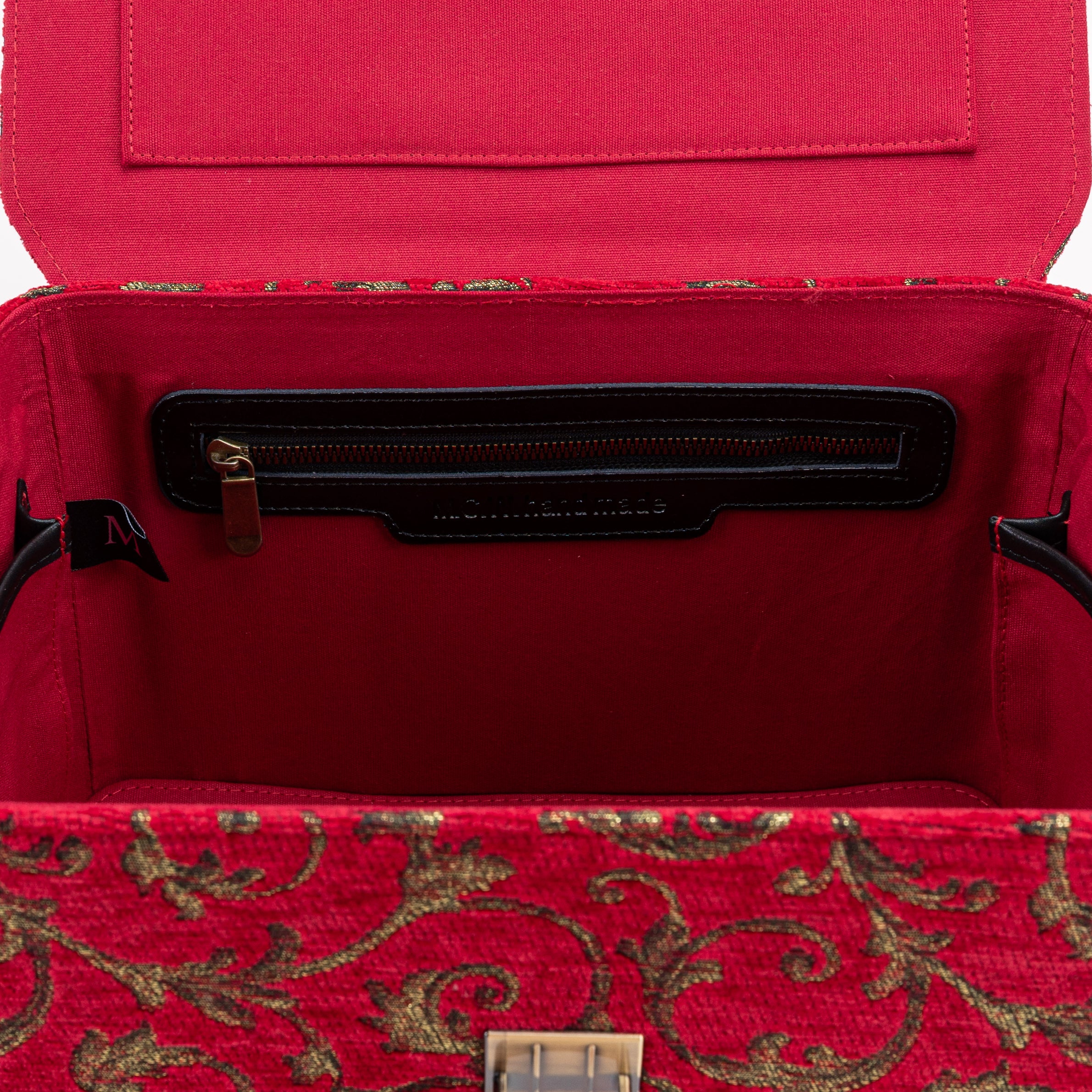 Vintage Scroll Red Josephine Large Train Case of America inside pocket