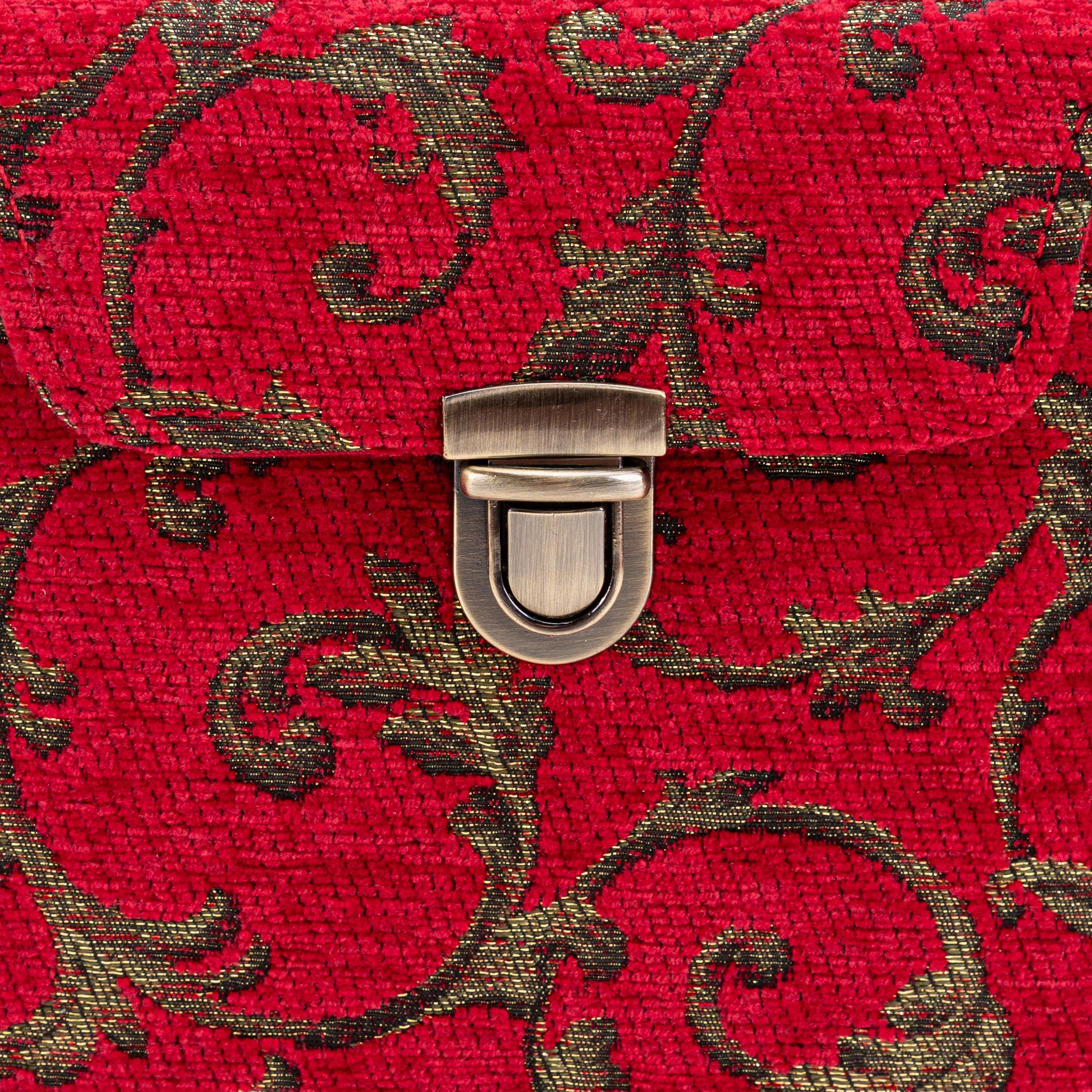 Vintage Scroll Red Emma Small Train Case Crossbody of America detail