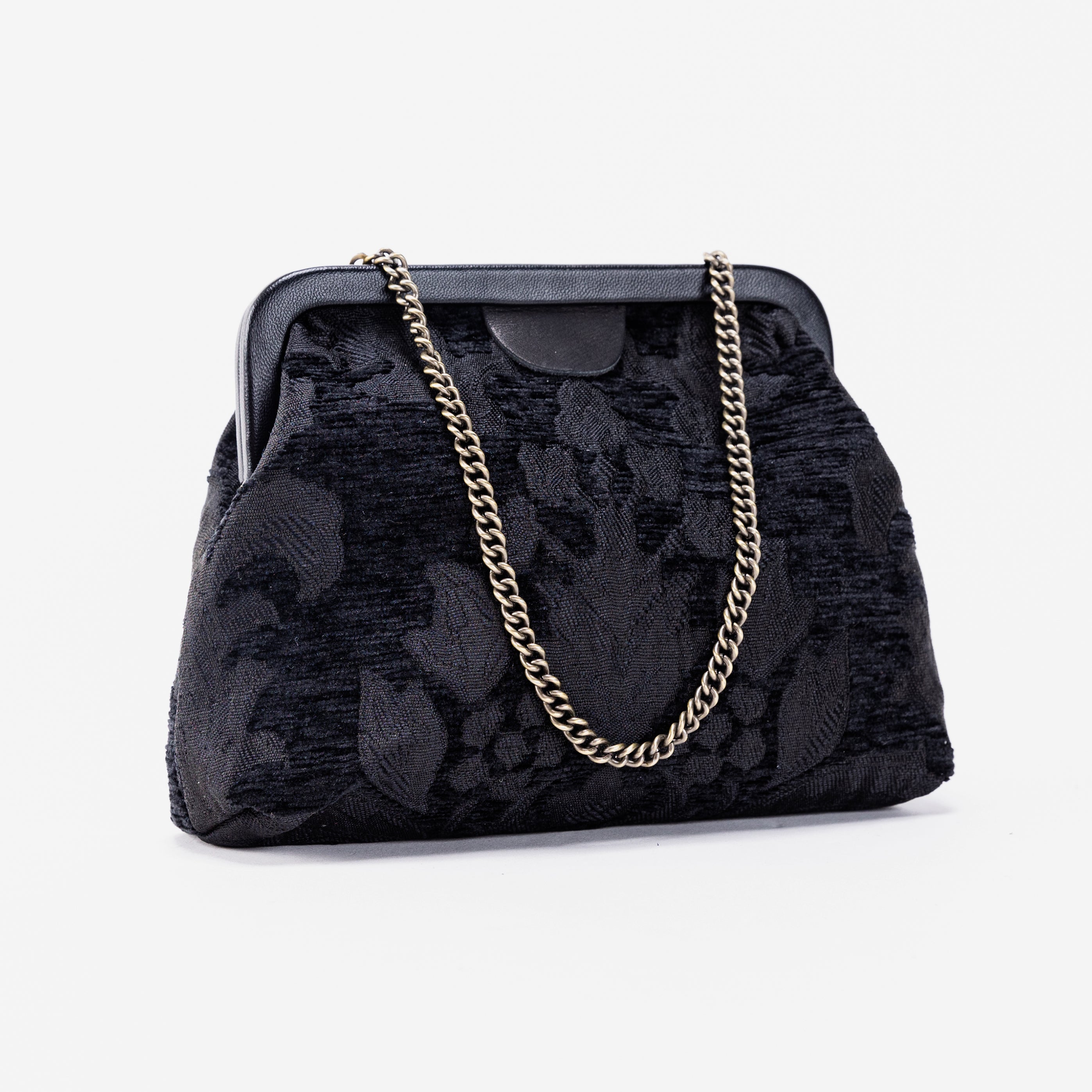 Victorian Blossom Black Alma Carpet Bag of America main