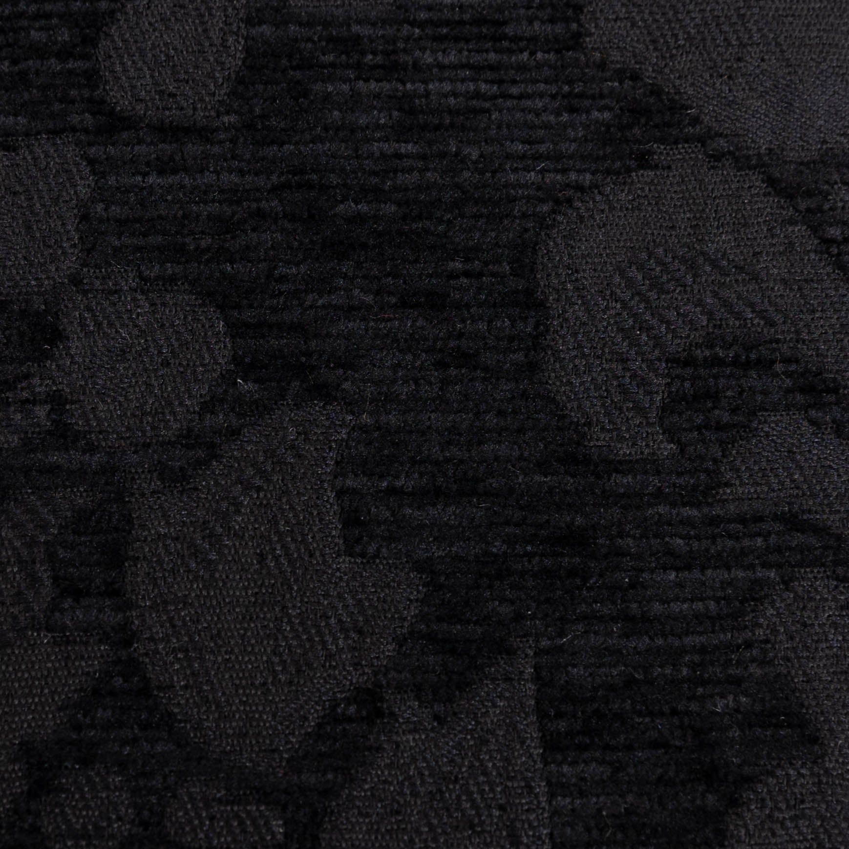 Victorian Blossom Black/Black  Passport Cover