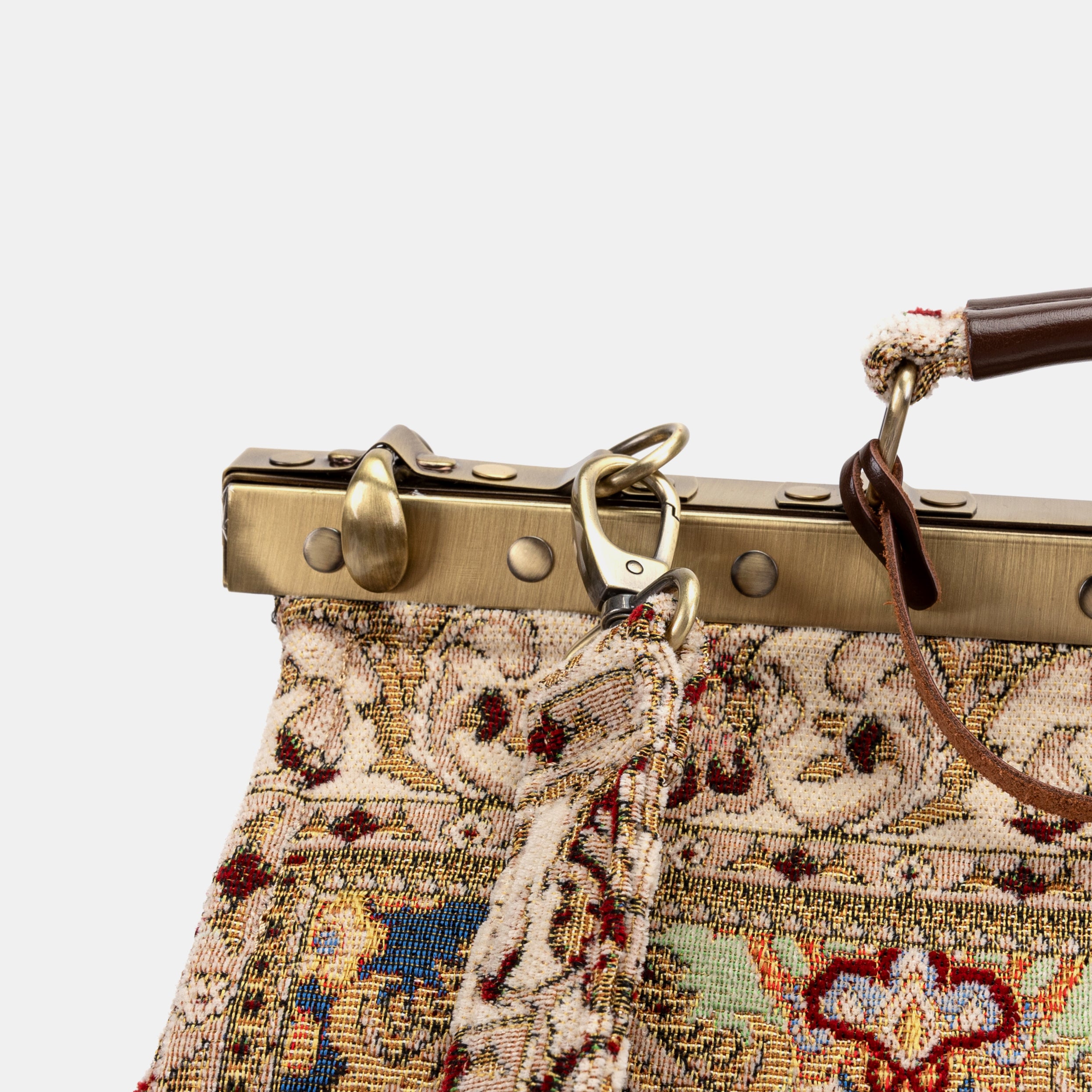 Golden Age Red Genevieve Carpet Gladstone Bag of America clasp