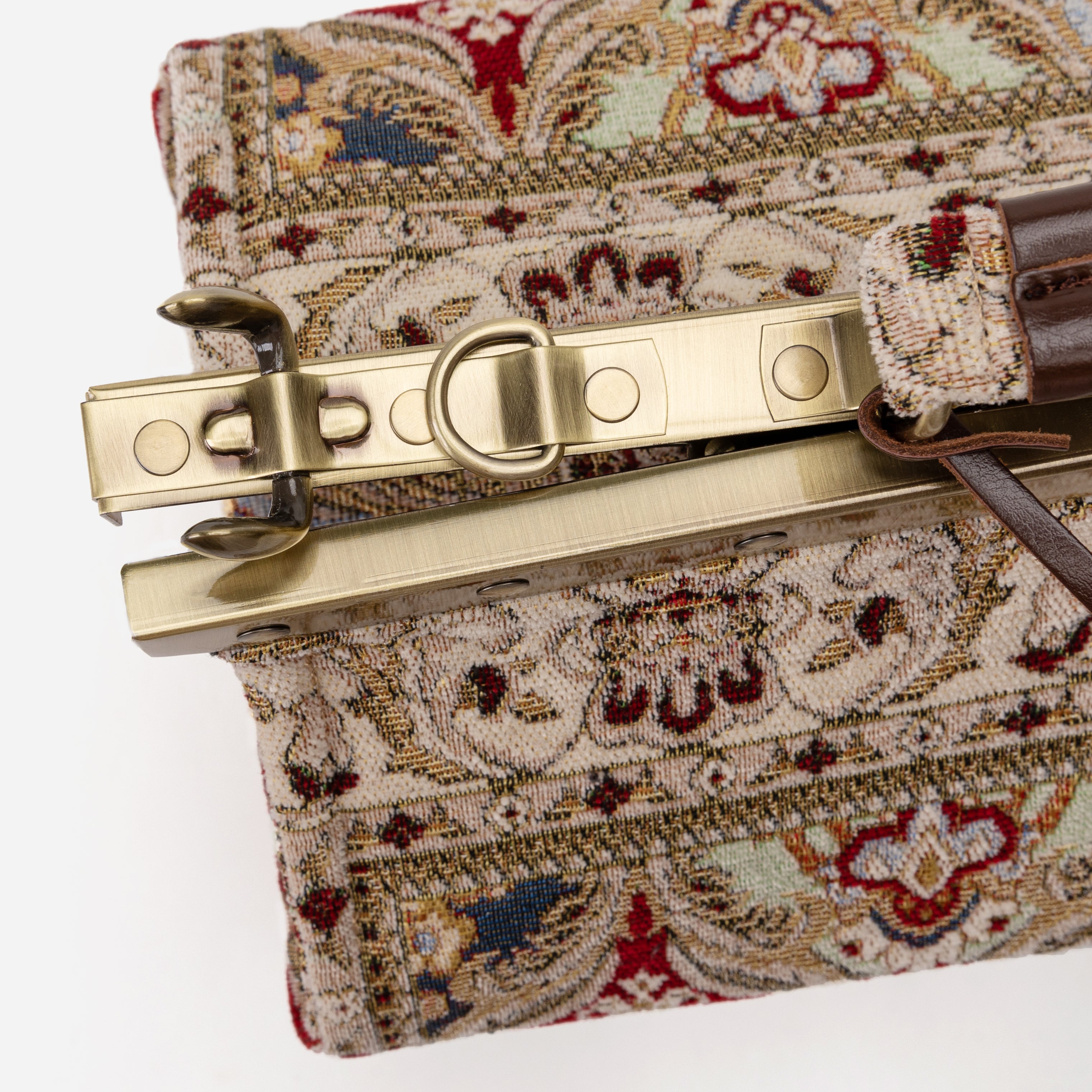 Golden Age Red Genevieve Carpet Gladstone Bag of America frame