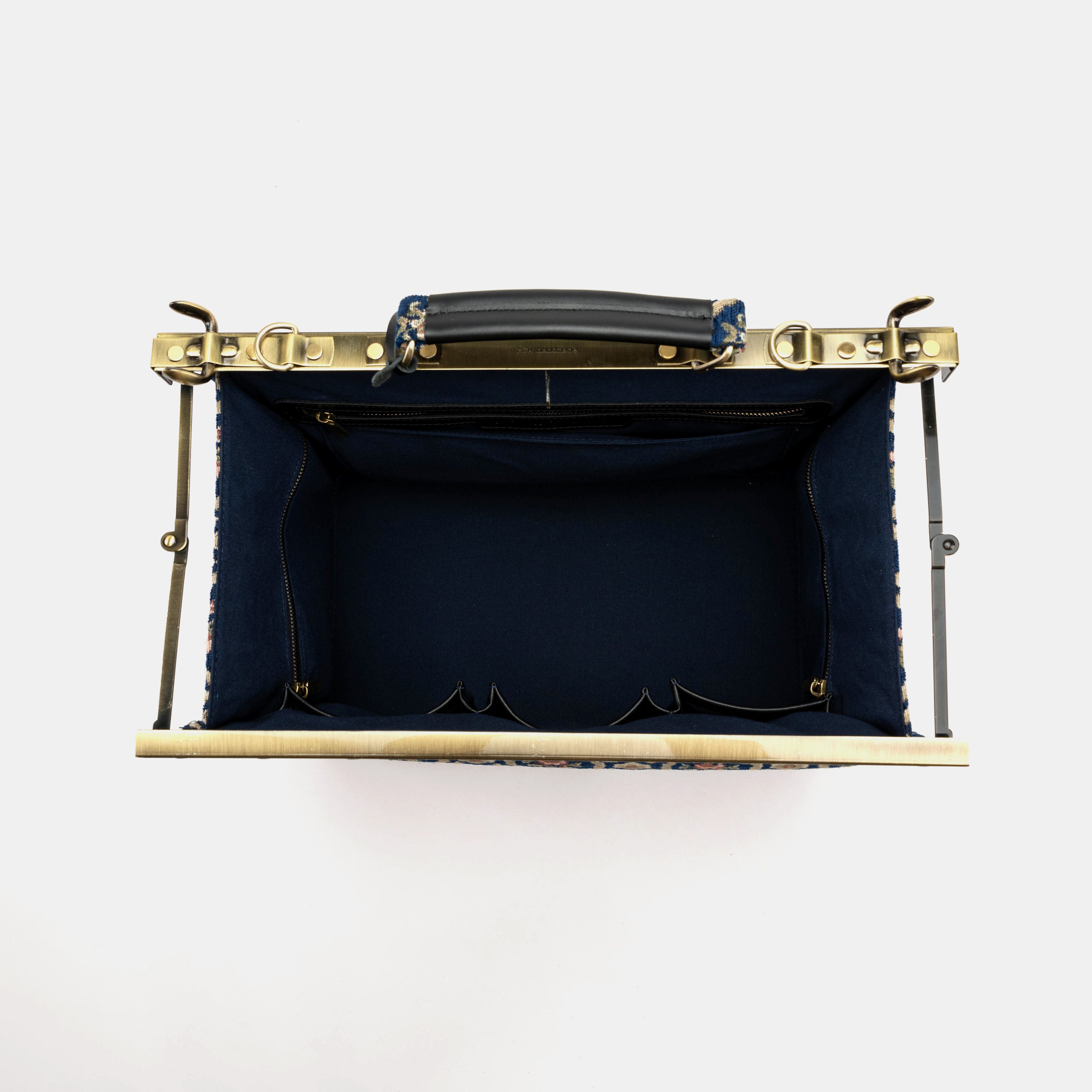 Gladstone Bag Carpet Doctor Bag Victorian Weekender Bag Shoulder Frame Bag Genevieve Golden Age Navy Carpetbagger Carpetbag of America inside