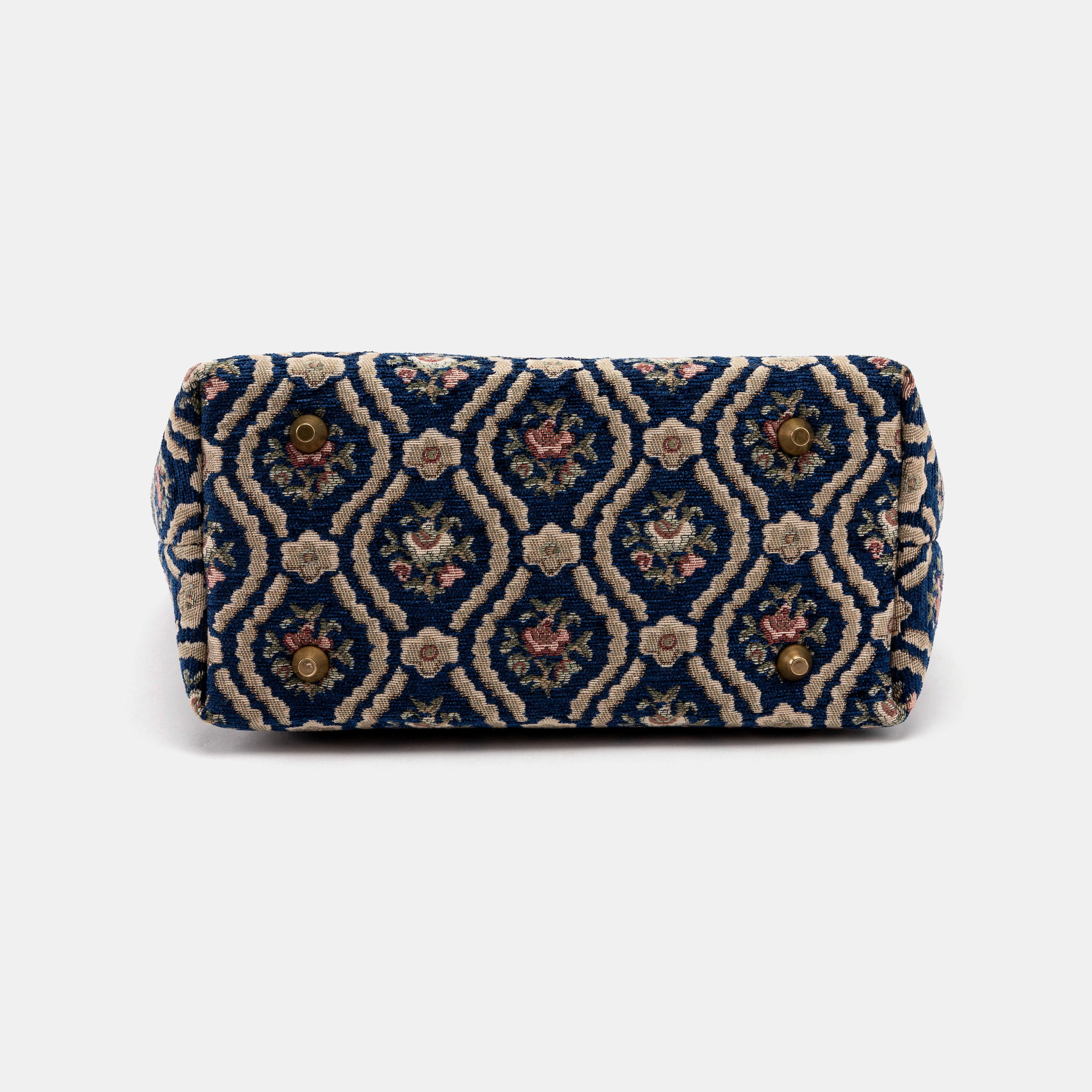 Traditional Blue Everyday Tote bottom