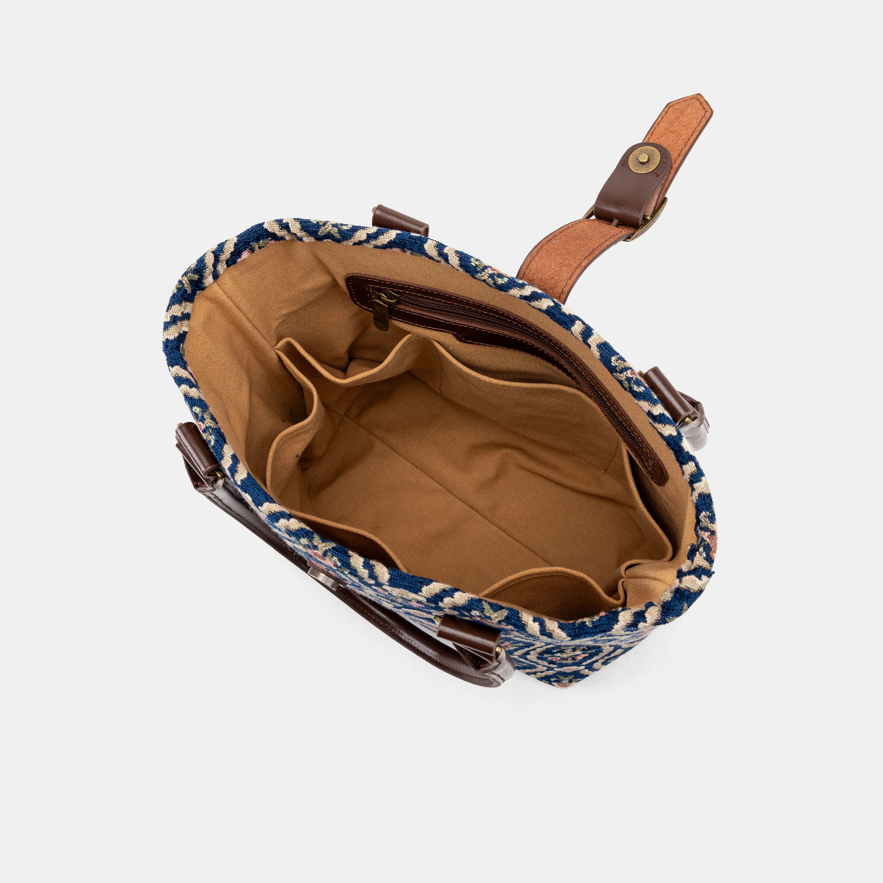 Traditional Blue Everyday Tote inside