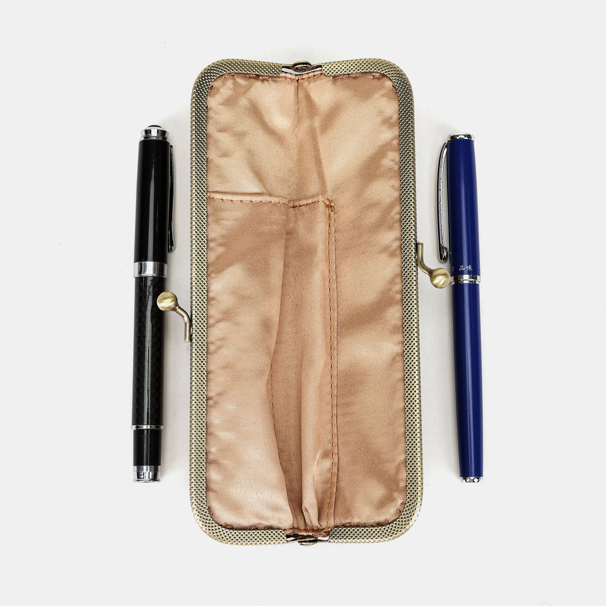 Leopard Classic Duo Pen Case Carpetbag of America inside