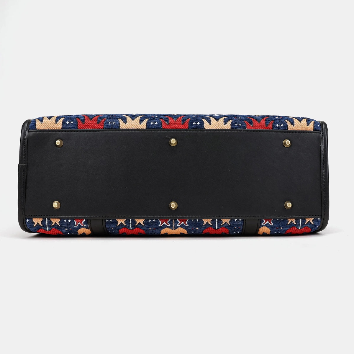 Poppy Bloom Vintage Carpet Diaper Bag Carpetbag of America bottom